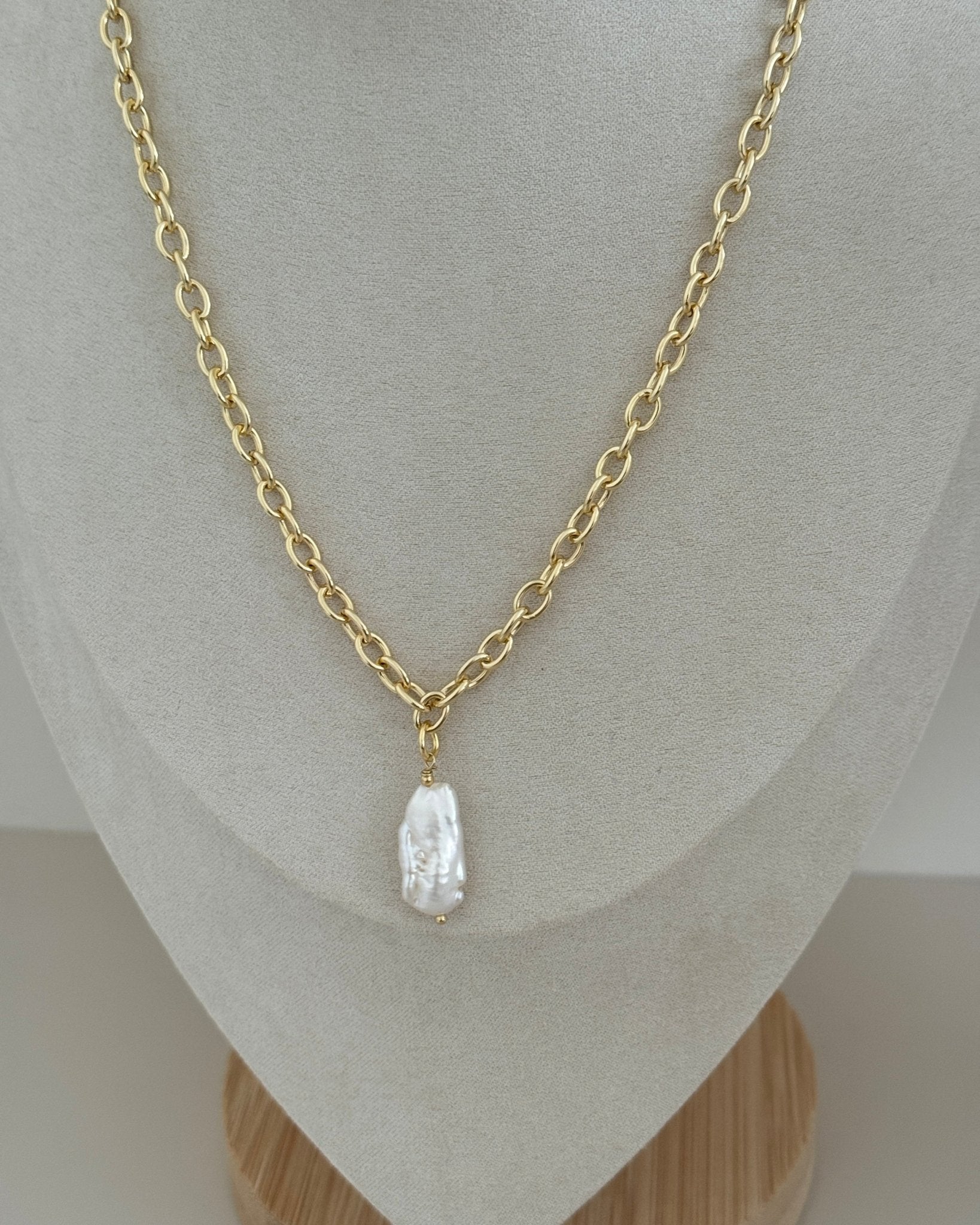 Baroque Pearl Chain Necklace - Necklaces | LimaLimón Store - 5