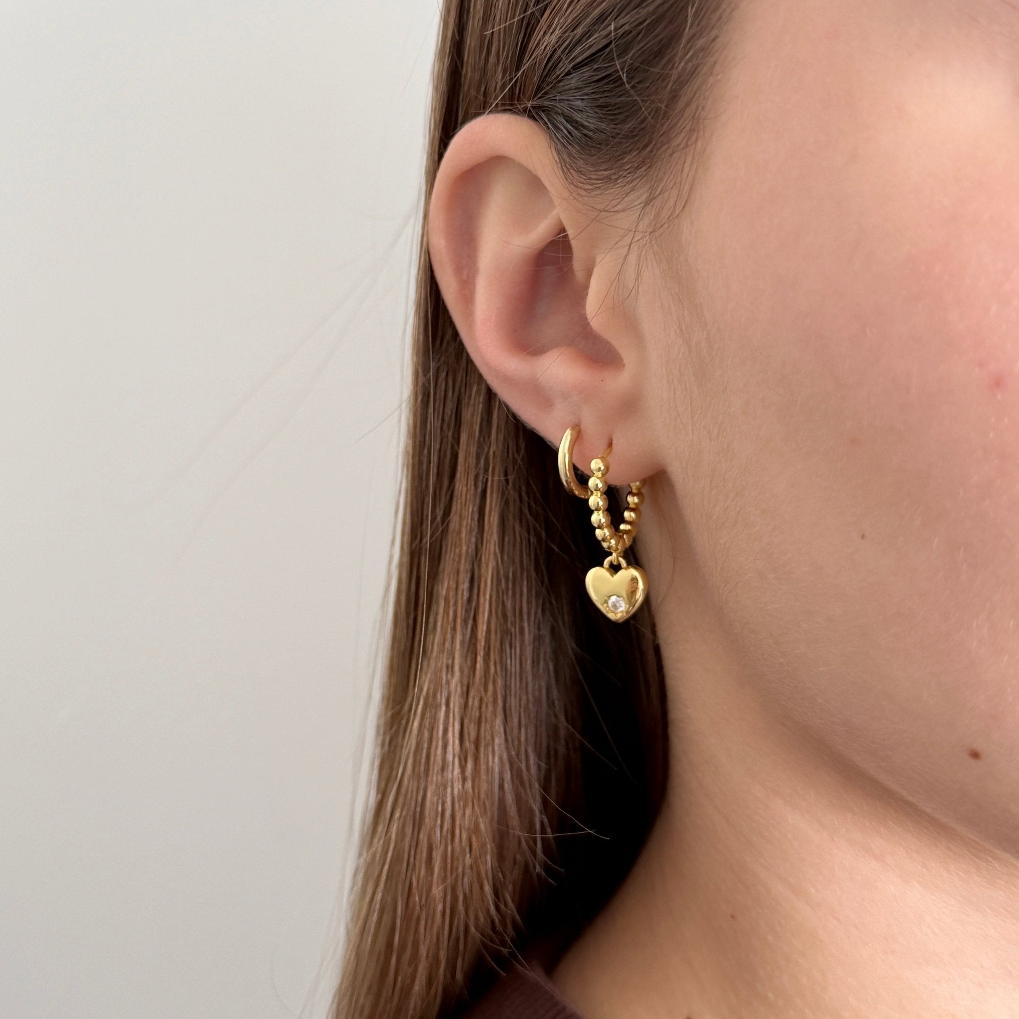 Beaded Heart Hoop Earrings - Earring | LimaLimón Store - 3