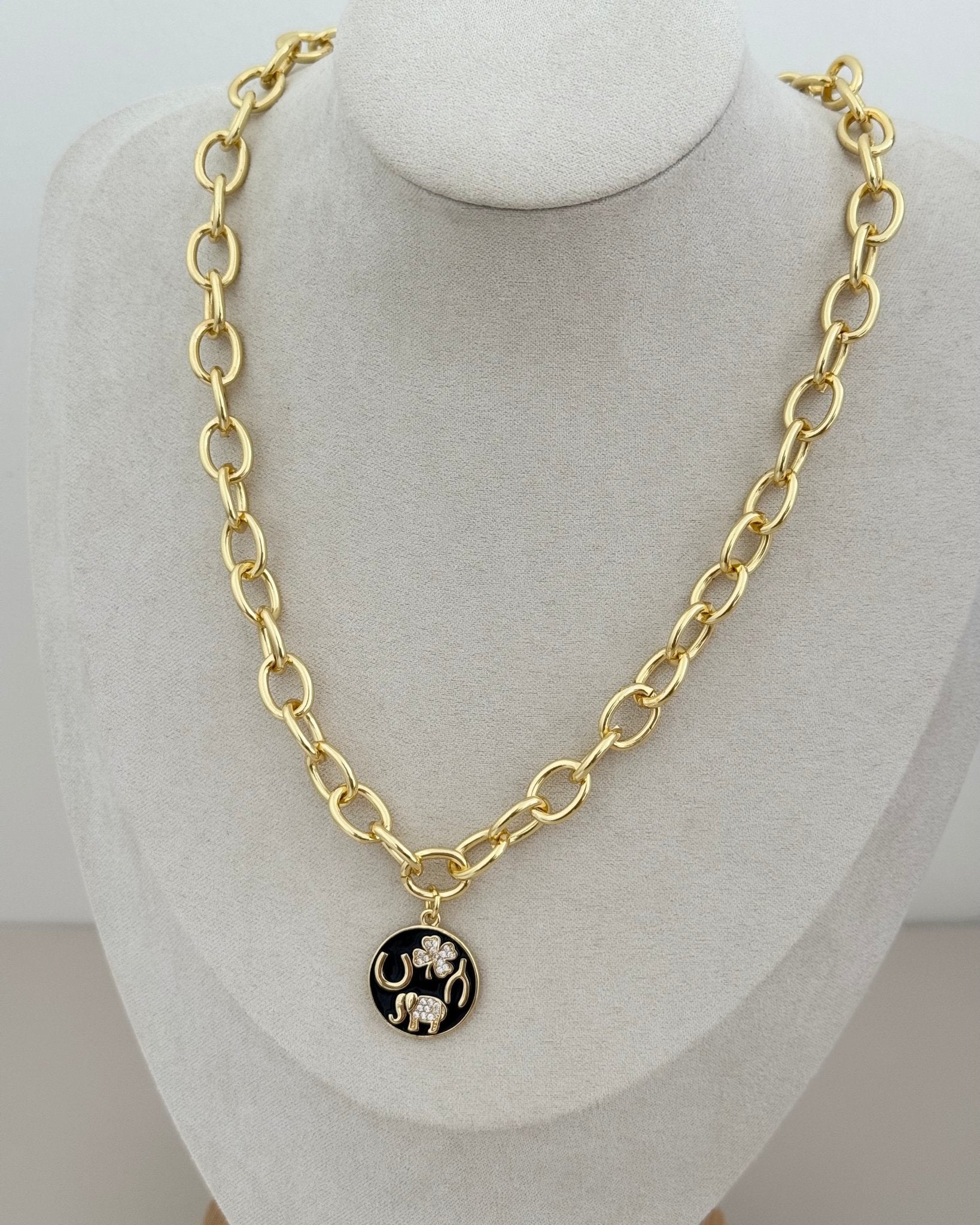 Black Charm Necklace - LimaLimón Store