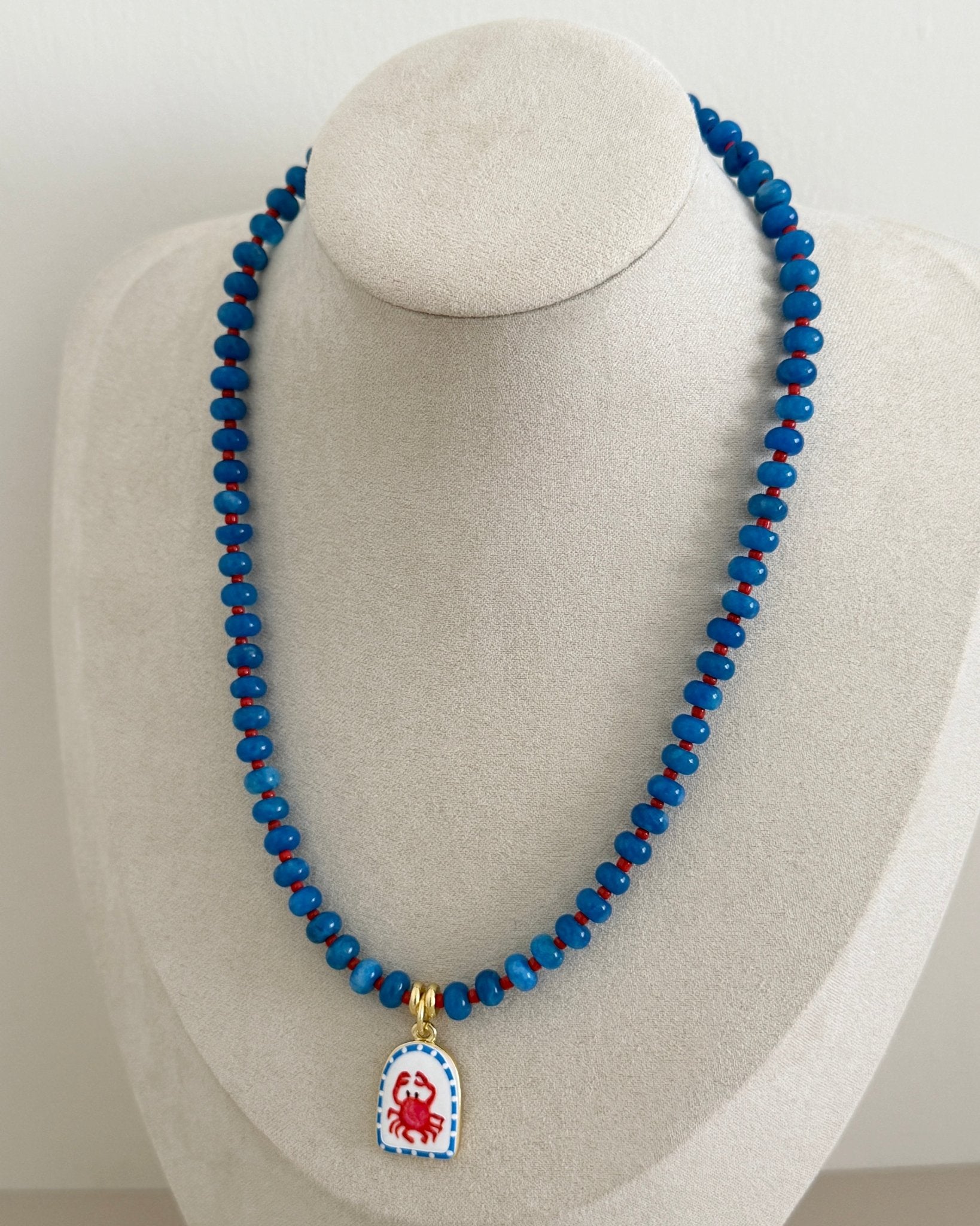 Blue Crab Charm Beaded Necklace - Necklaces | LimaLimón Store - 2