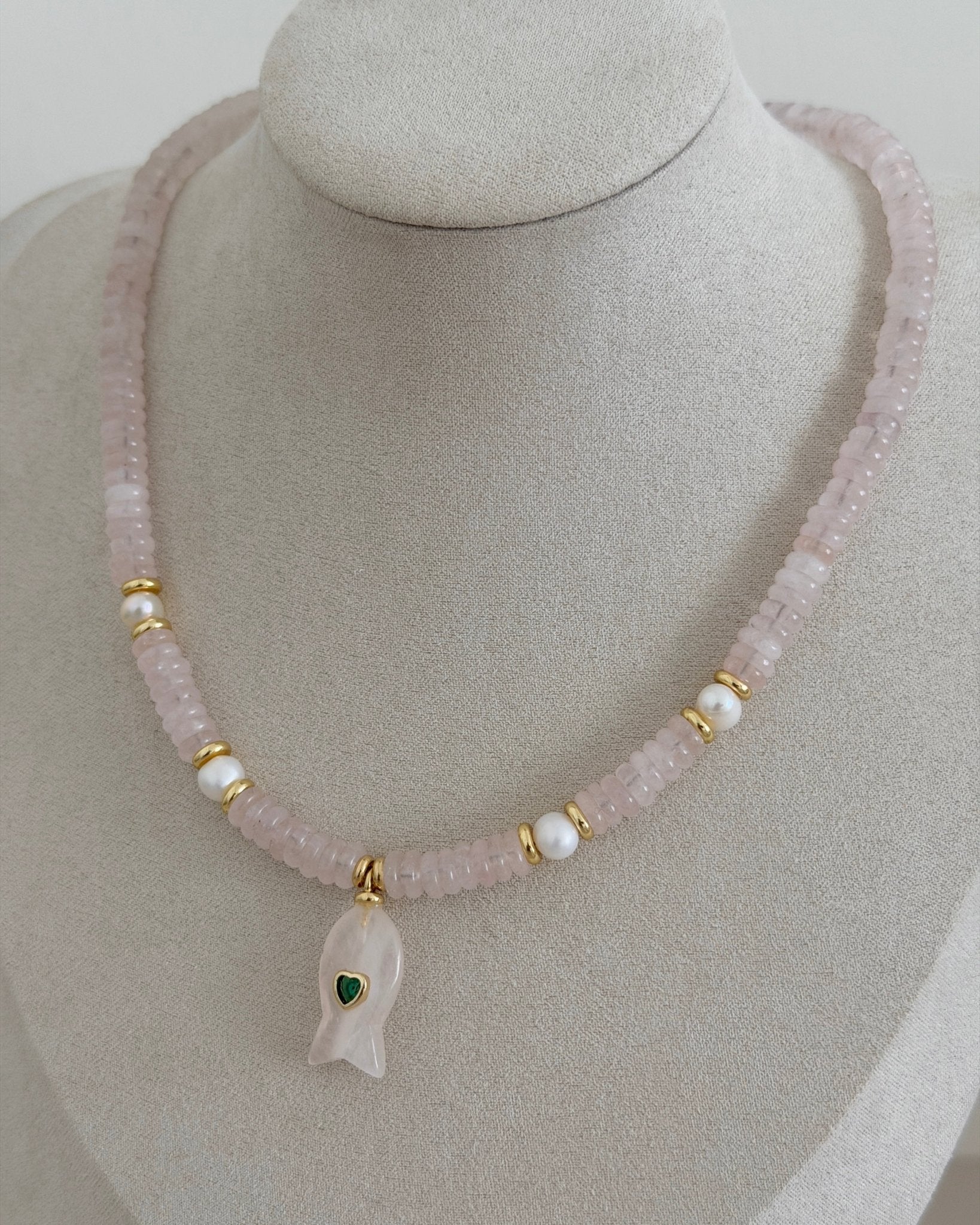 Blush Heart Necklace - Necklace | LimaLimón Store - 2