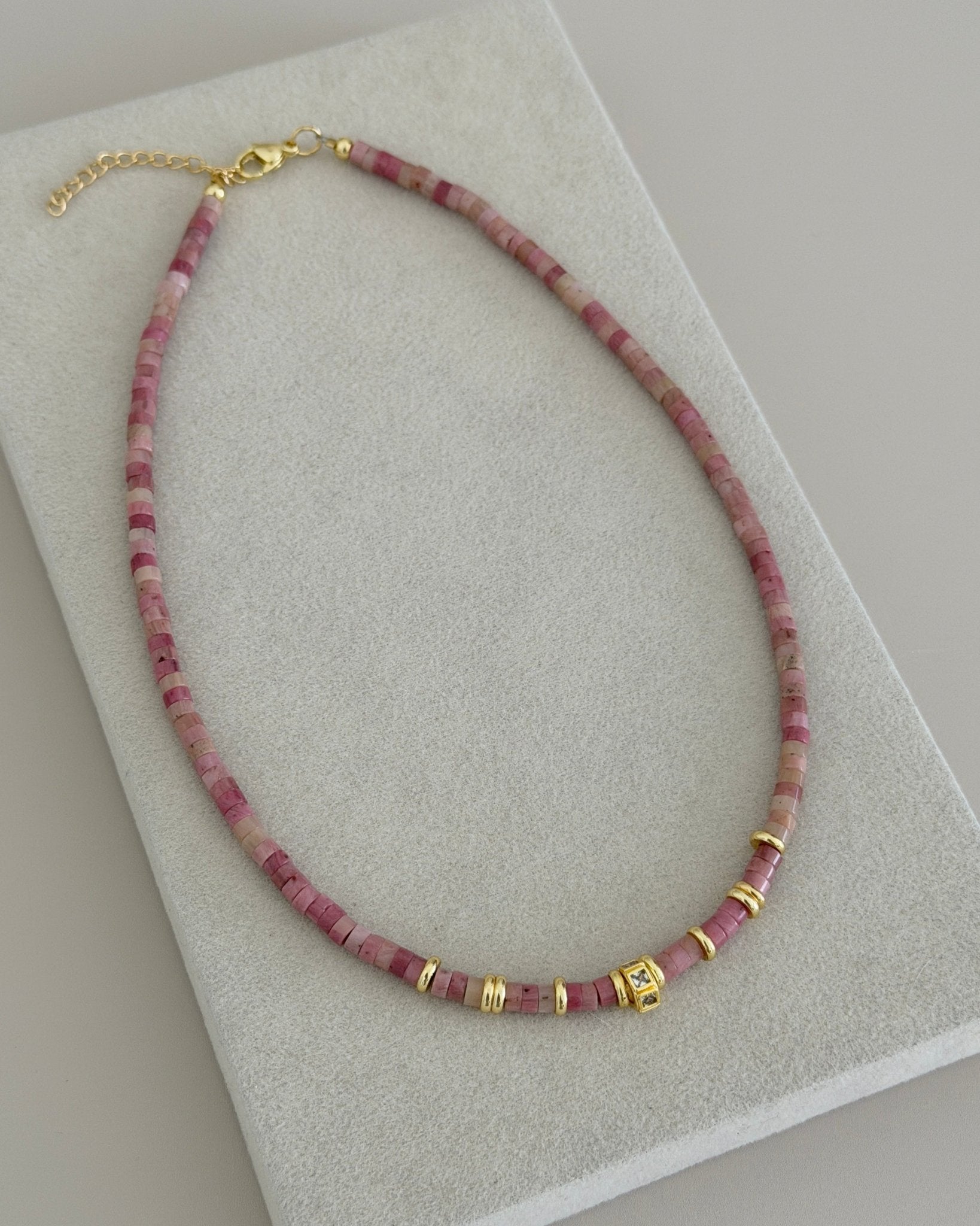 Blush Pink Beaded Necklace - Necklaces | LimaLimón Store - 1