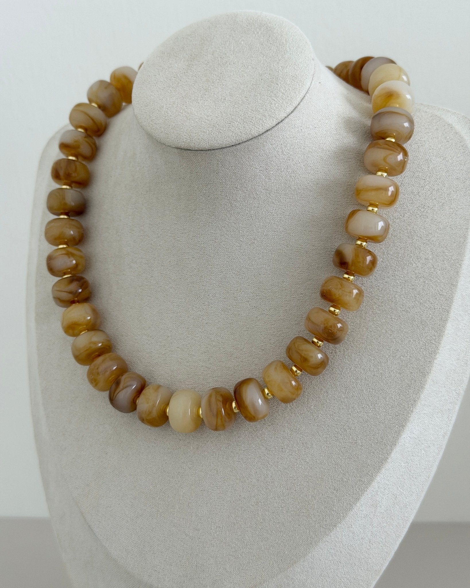 Candy Stone Beaded Necklace - Necklaces | LimaLimón Store - 3