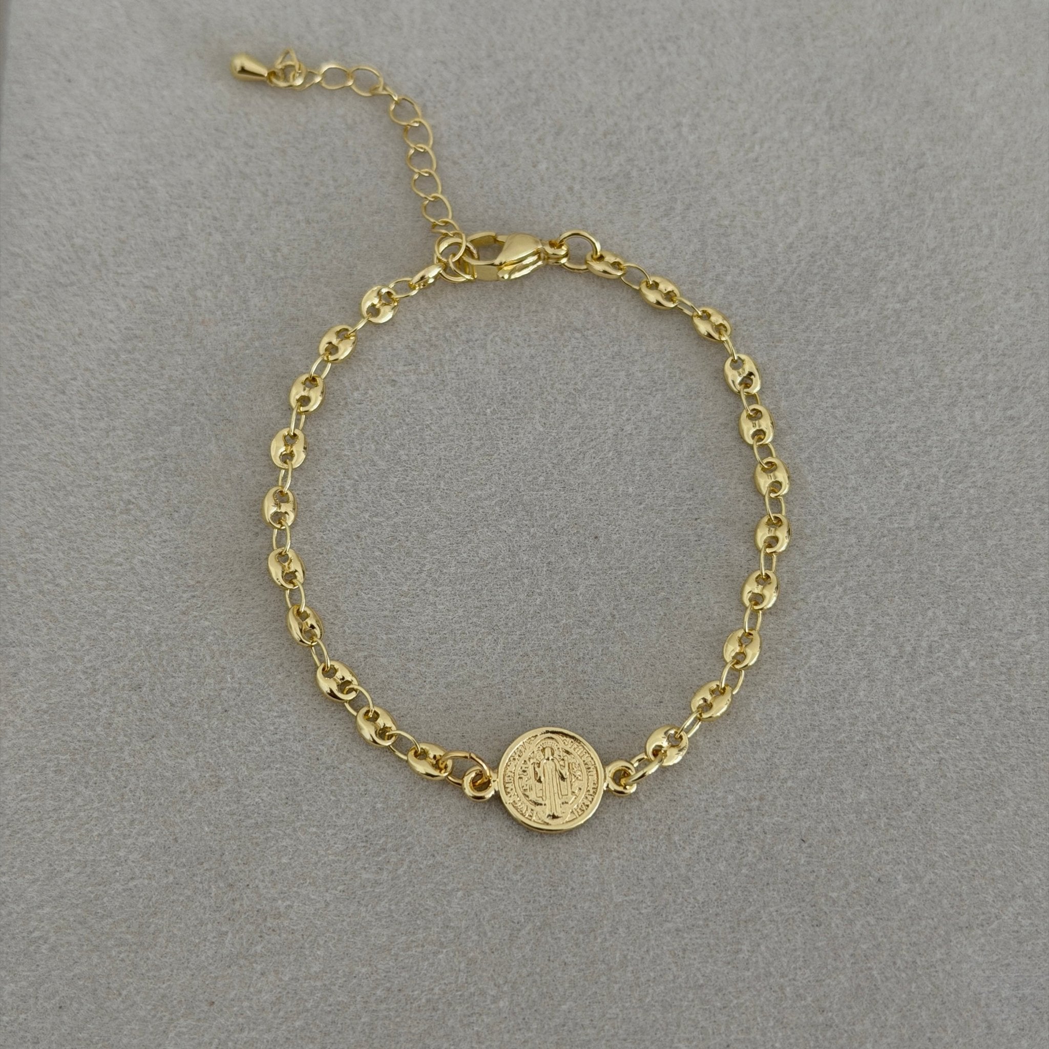 Celeste Coin Medallion Bracelet - Bracelets | LimaLimón Store - 1