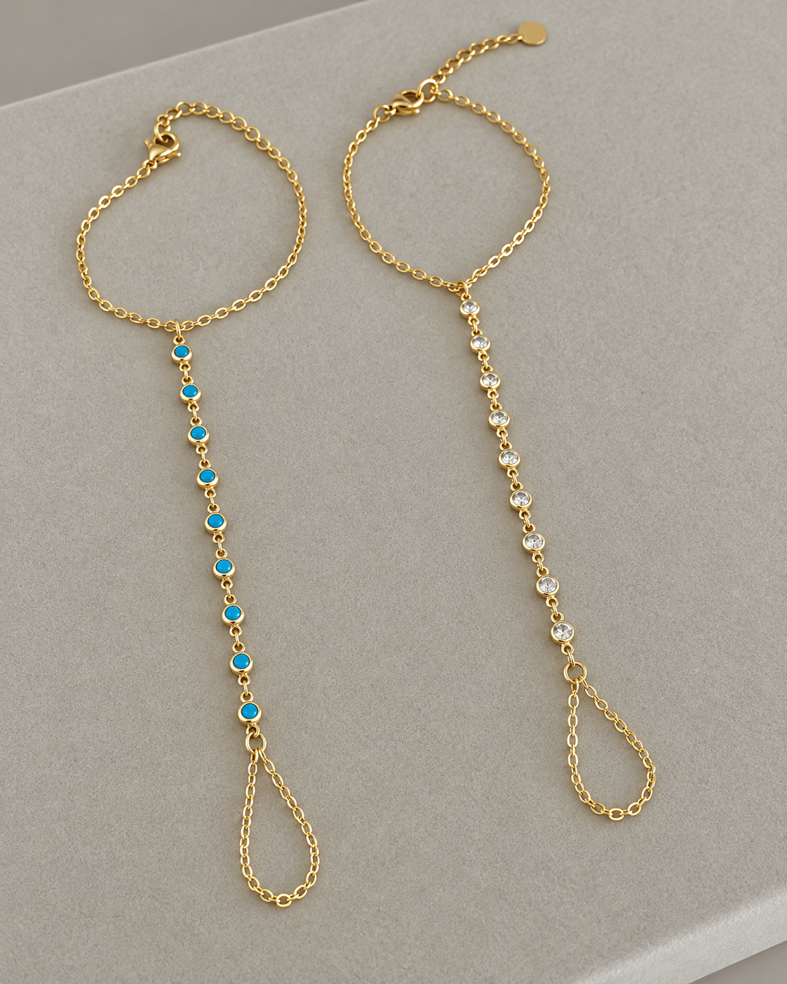 Celeste Hand Chain - Bracelet | LimaLimón Store - 1