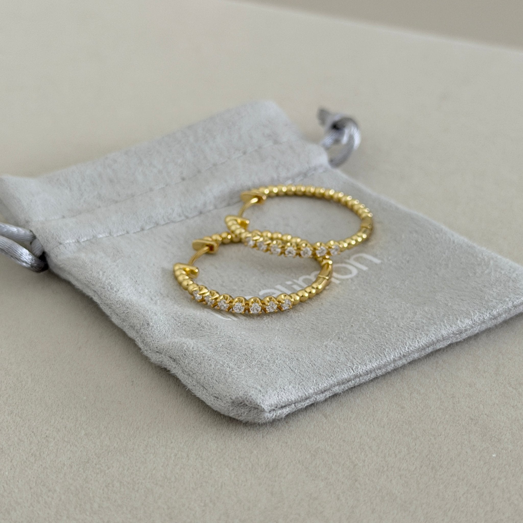 Celeste Spark Hoop Earrings - Earring | LimaLimón Store - 4