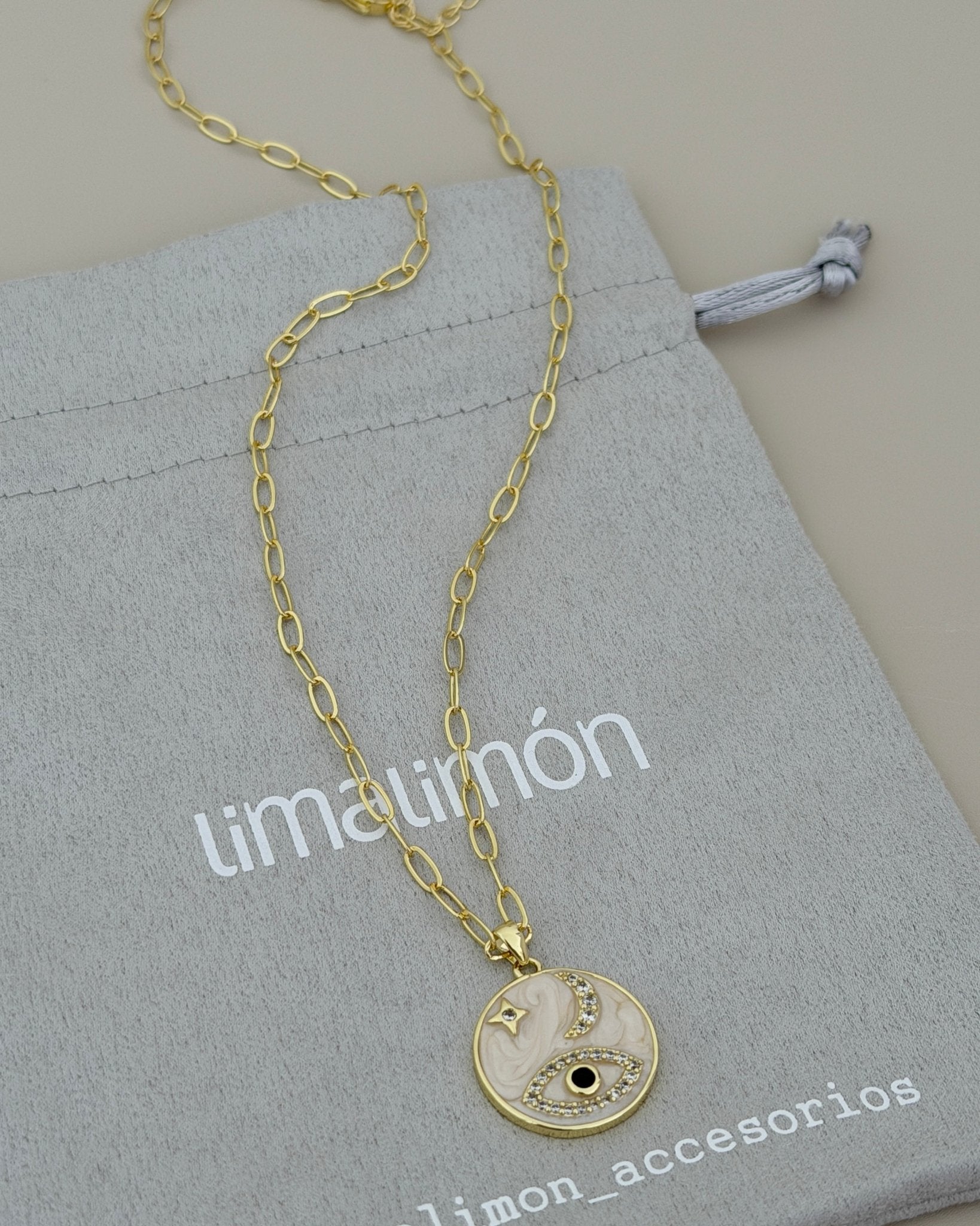 Celestial Harmony Pendant Necklace - Necklace | LimaLimón Store - 4
