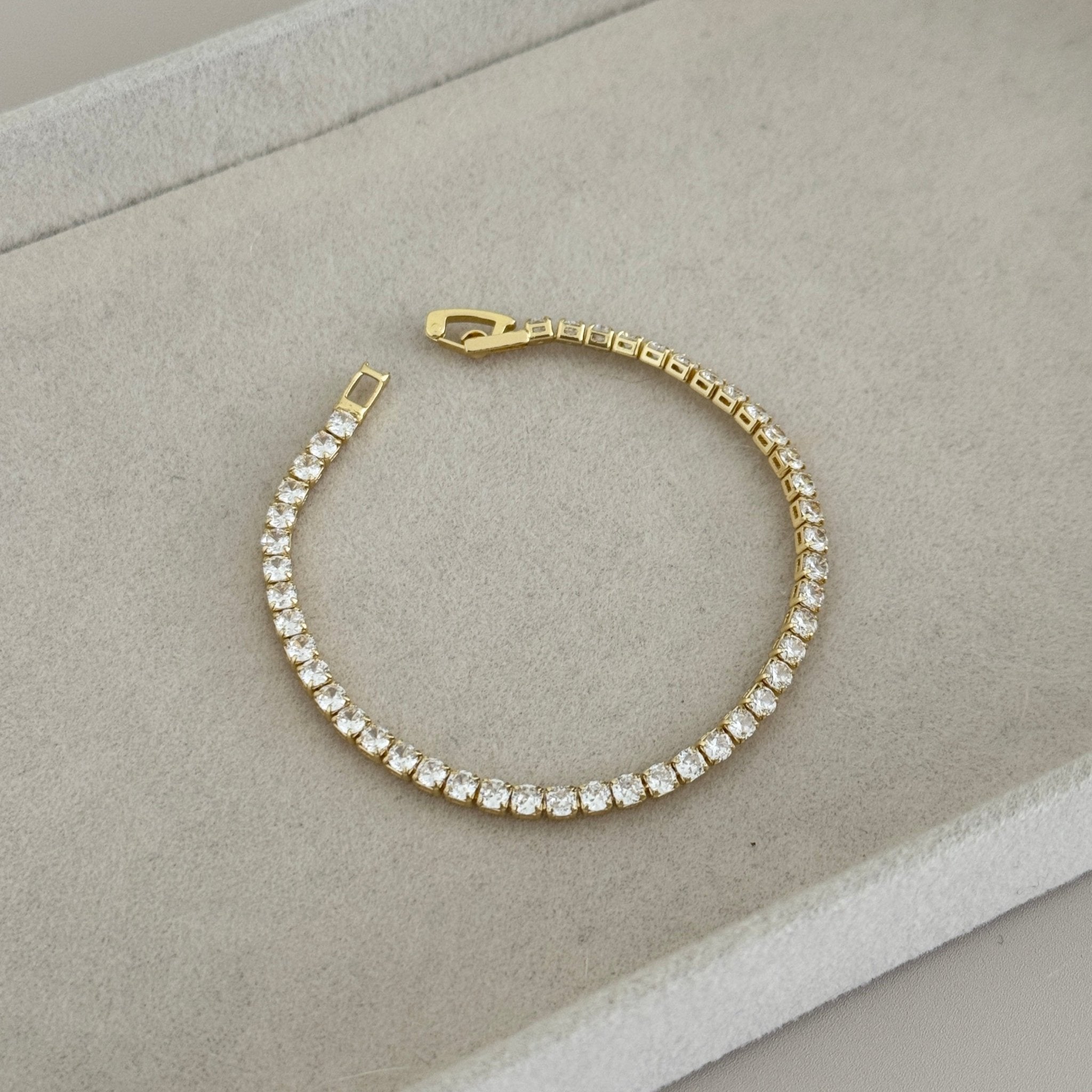 Classic Gold Tennis Bracelet - Bracelet | LimaLimón Store - 2