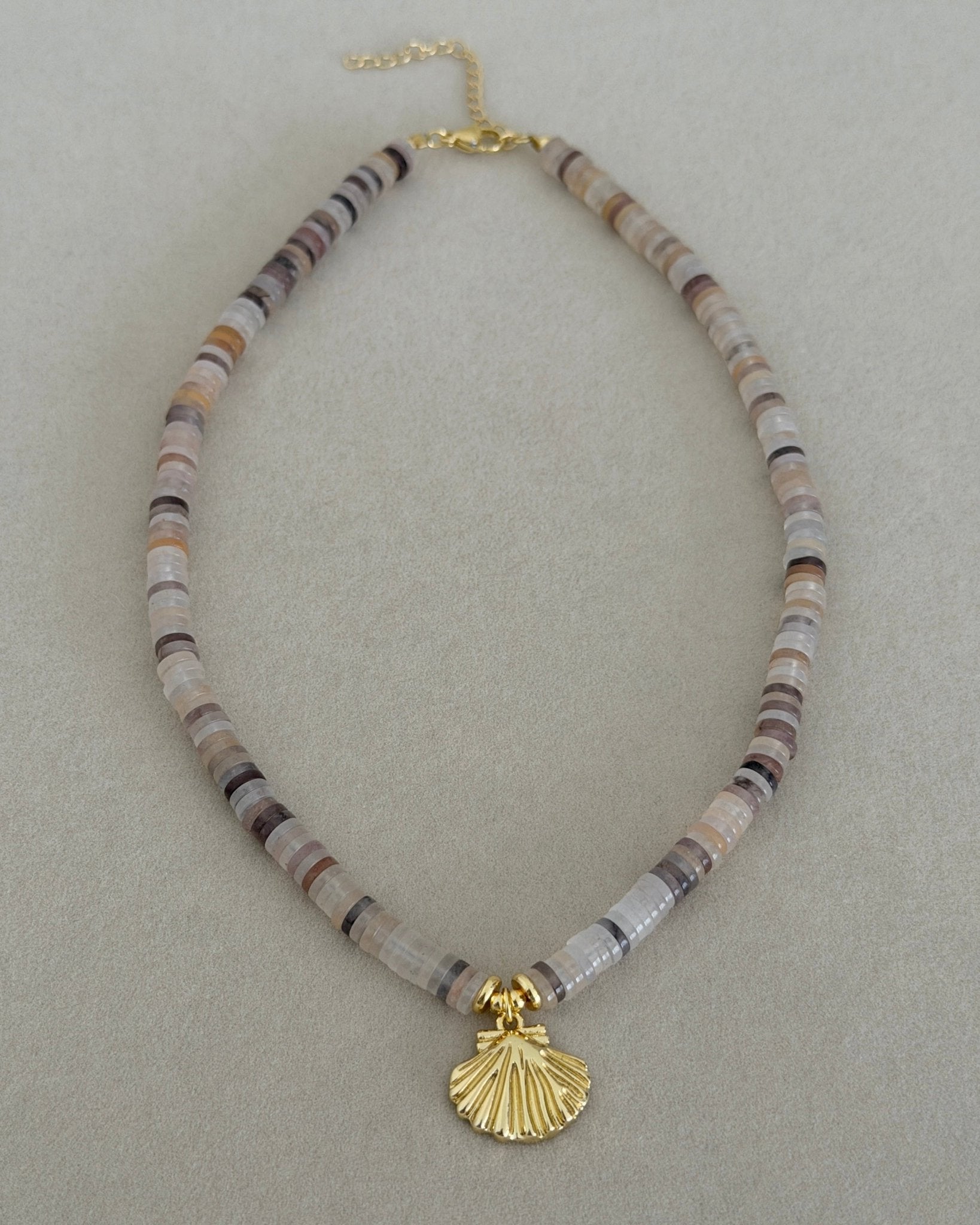 Coastal Charm Beaded Choker - Necklaces | LimaLimón Store - 5
