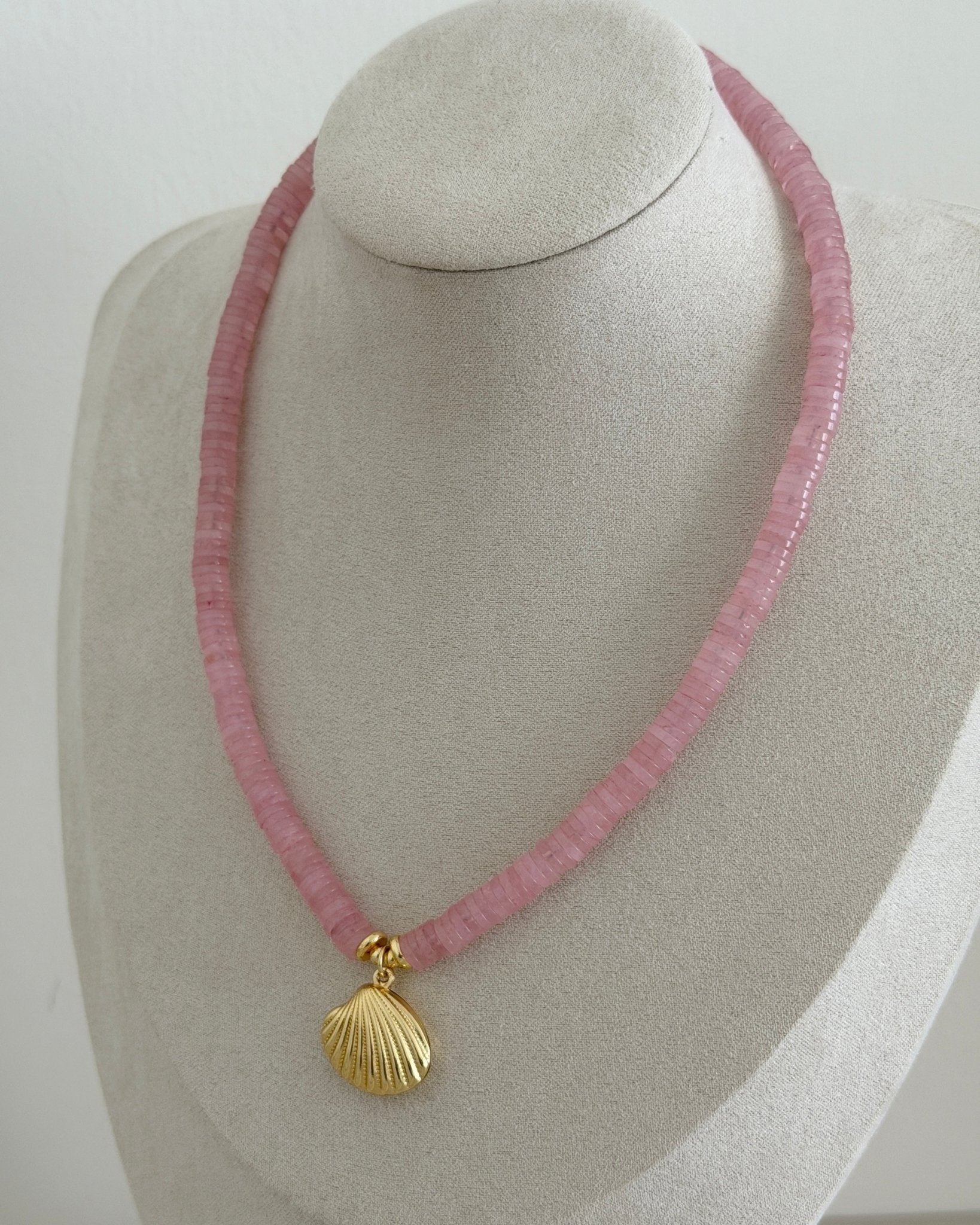 Coastal Charm Beaded Choker - Necklaces | LimaLimón Store - 9
