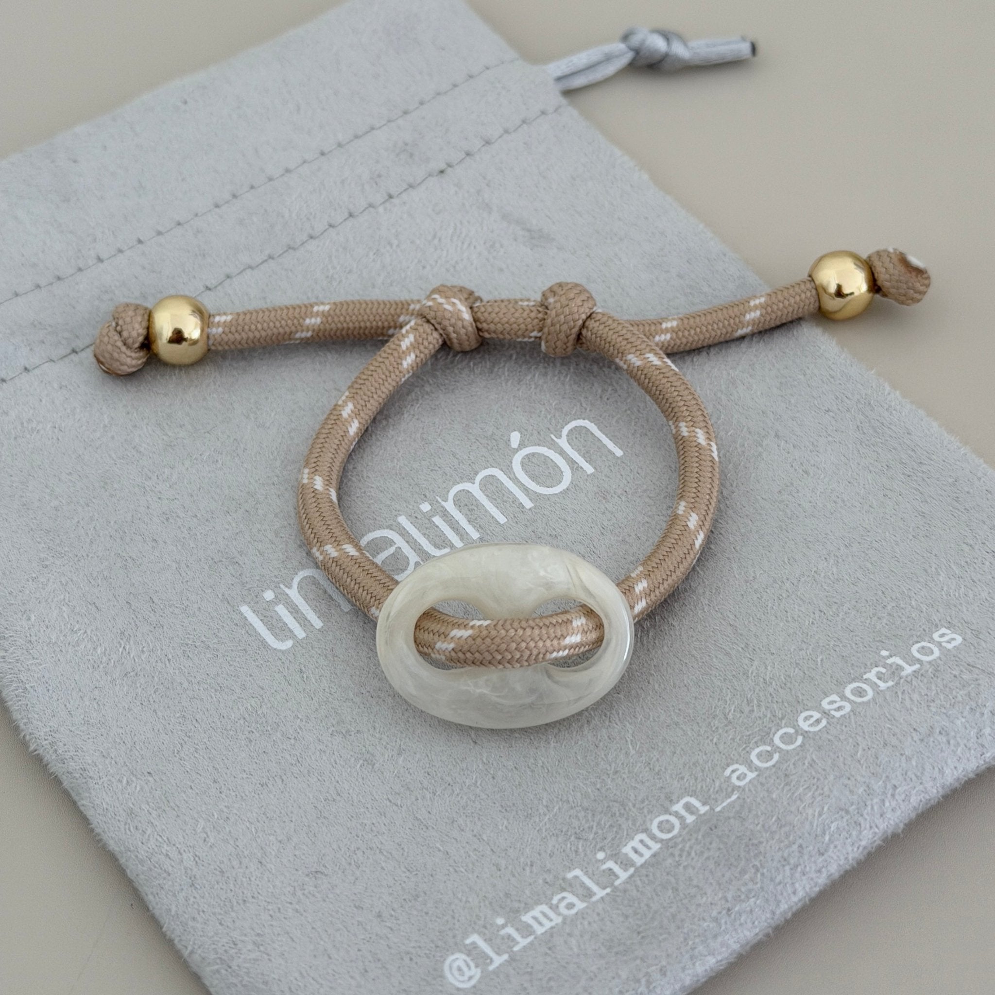 Color Loop Adjustable Bracelet - Bracelet | LimaLimón Store - 2