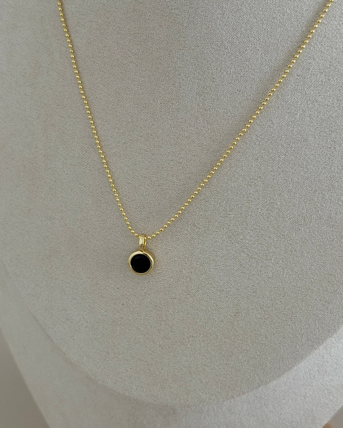 Color Solitaire Necklace - Necklaces | LimaLimón Store - 3