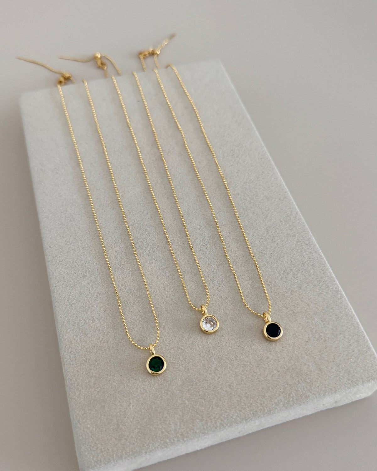 Color Solitaire Necklace - Necklaces | LimaLimón Store - 1