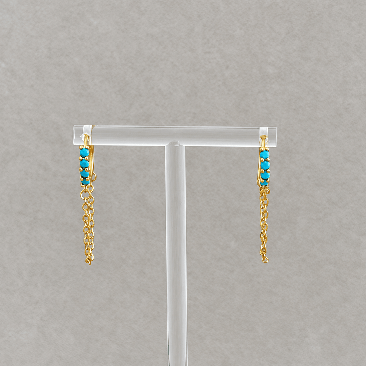 Color Sparkle Chain Huggie Earrings - Earring | LimaLimón Store - 5