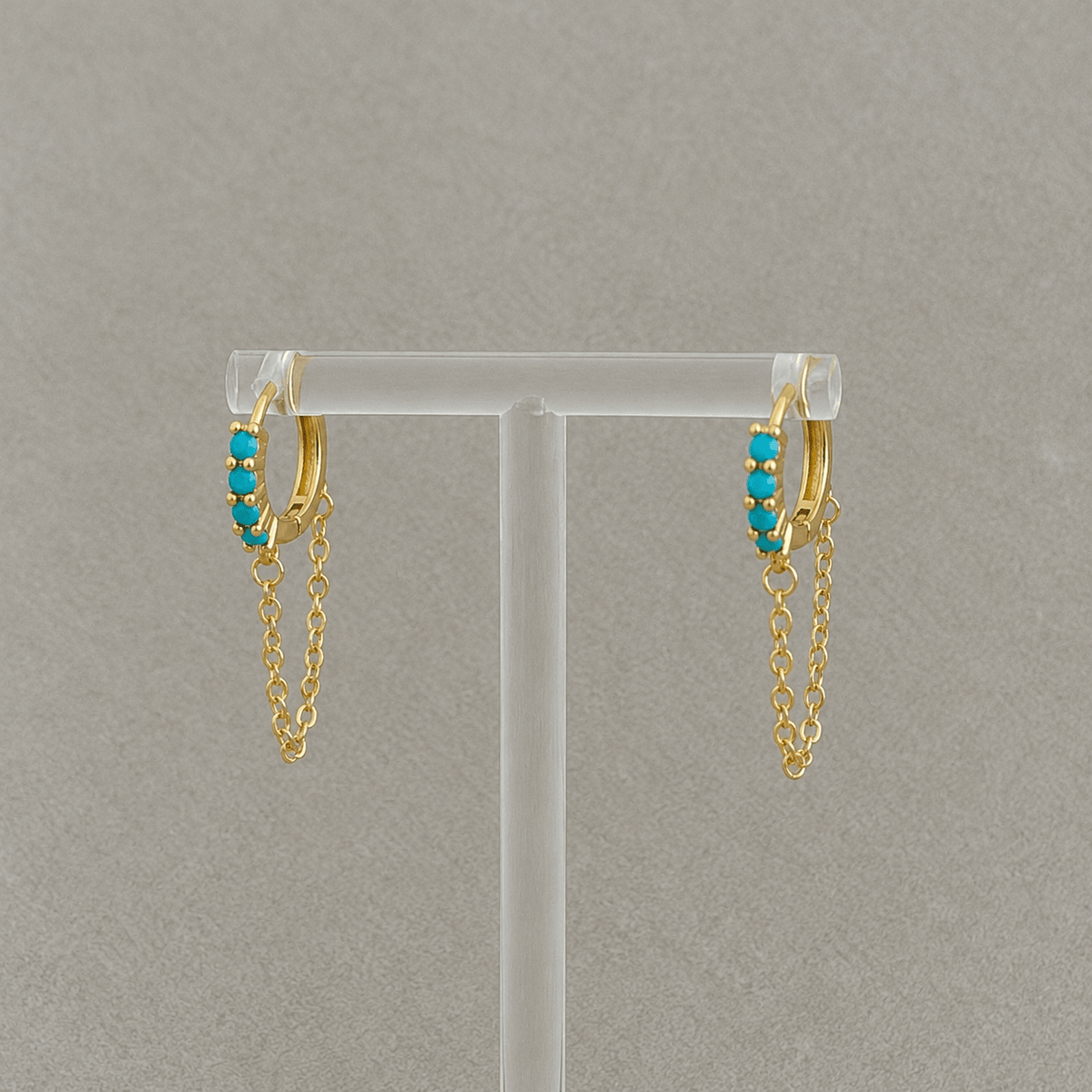 Color Sparkle Chain Huggie Earrings - Earring | LimaLimón Store - 2
