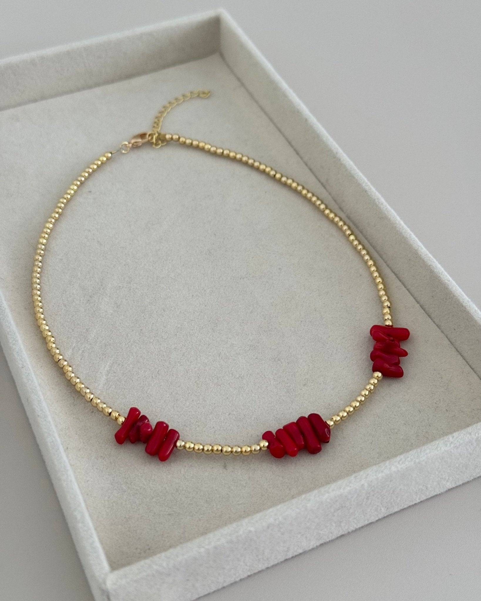 Coral Bead Necklace - LimaLimón Store