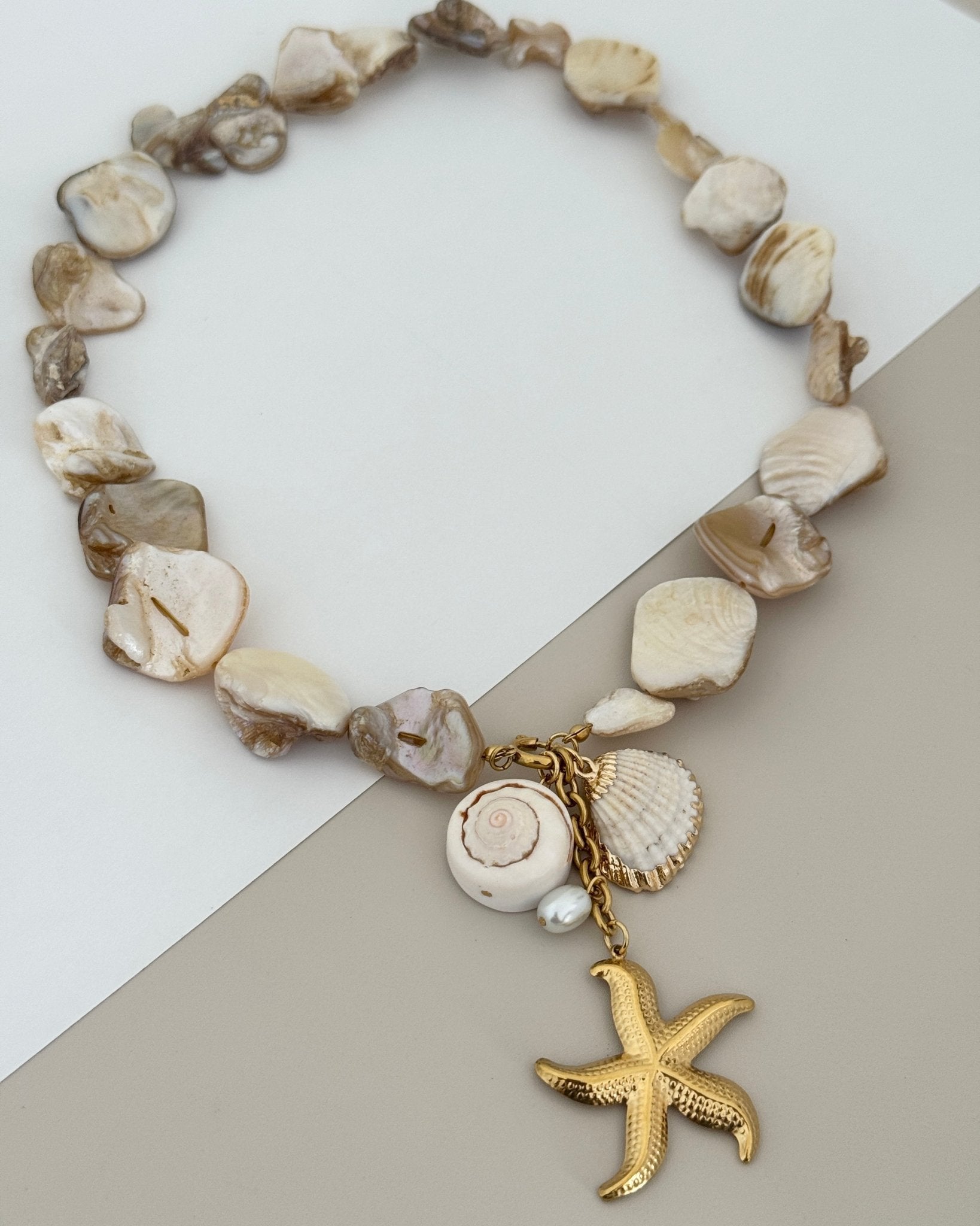 Costa Charm Necklace - Necklaces | LimaLimón Store - 1