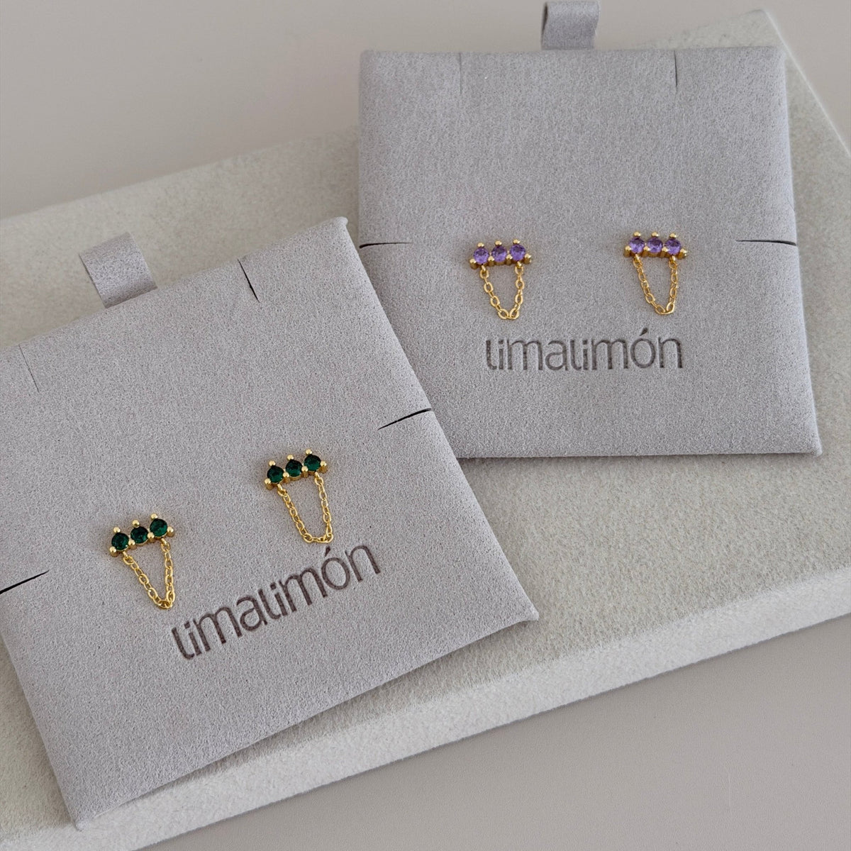 Crystal Chain Stud Earrings - Earring | LimaLimón Store - 1