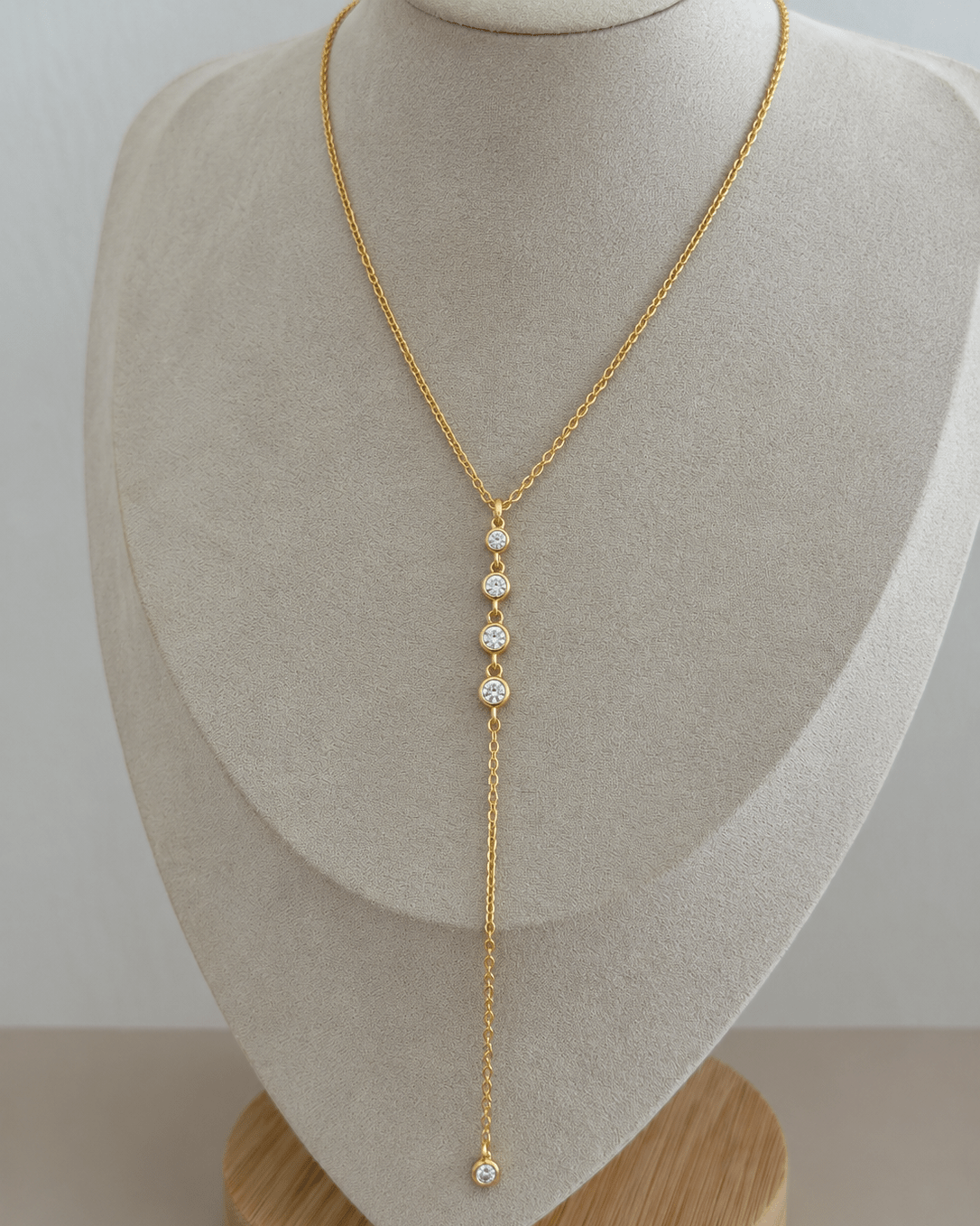 Crystal Drop Y Necklace - Necklaces | LimaLimón Store - 2