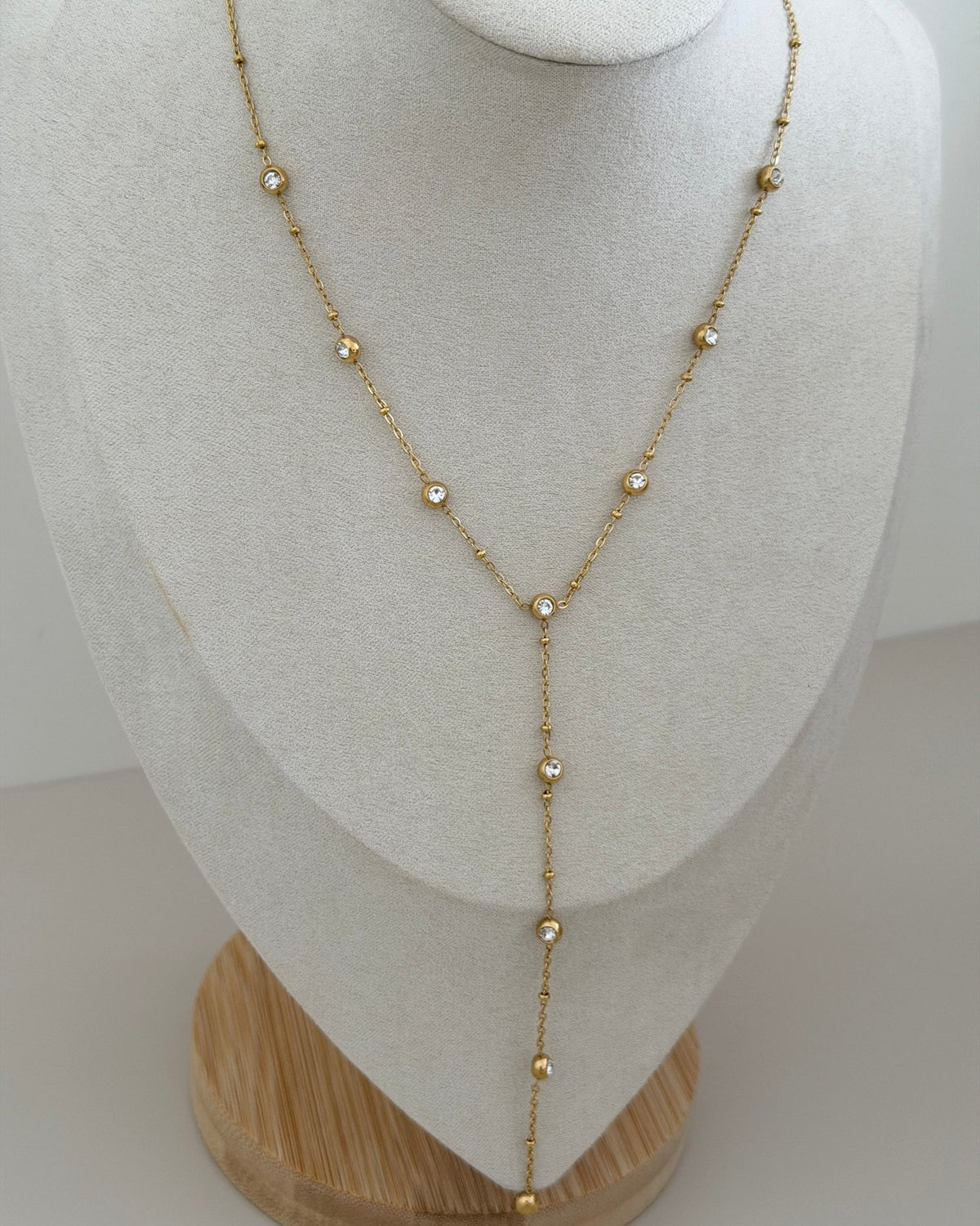 Crystal Drop Y Necklace - Necklaces | LimaLimón Store - 4