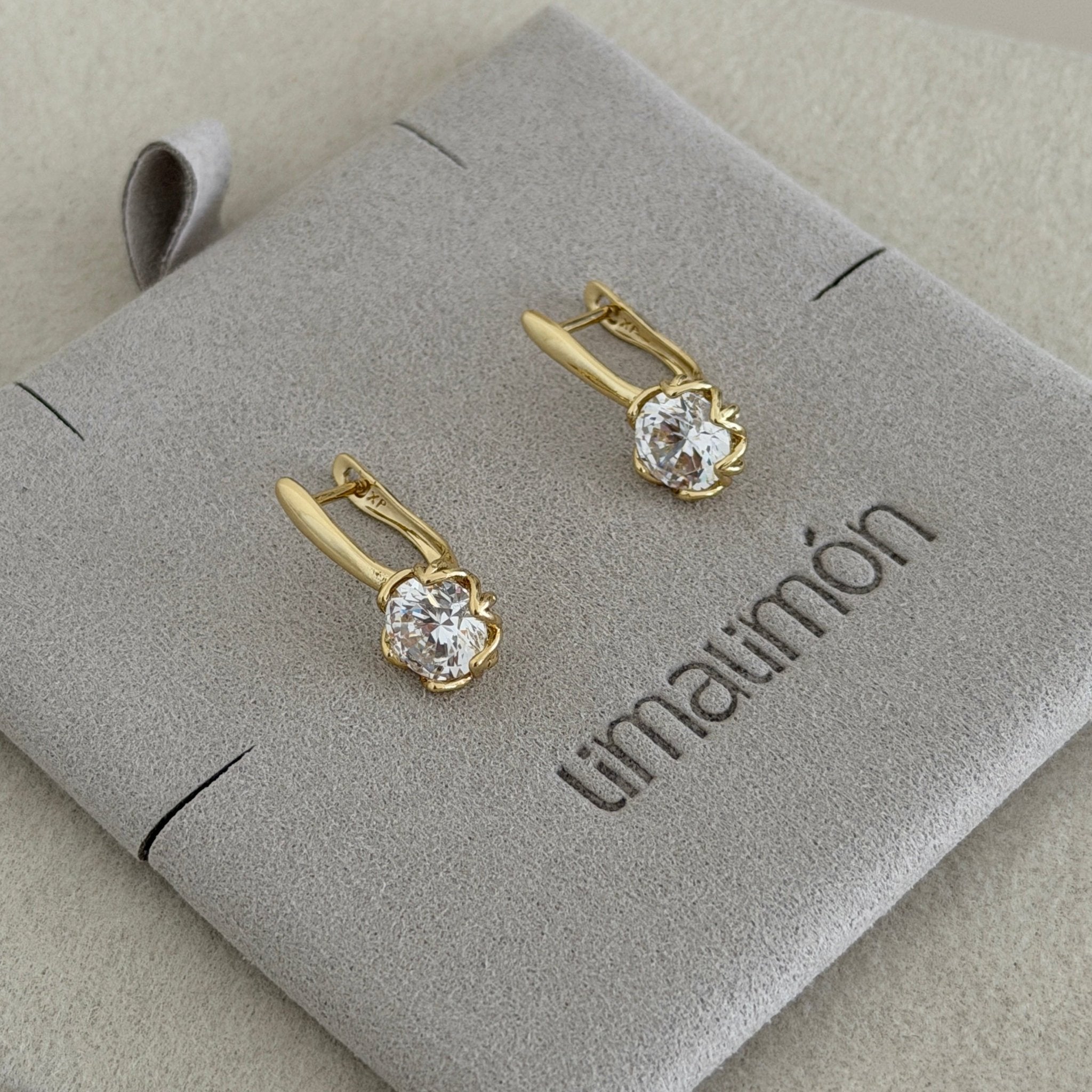 Crystal Mini Hoop Earrings - Earring | LimaLimón Store - 2