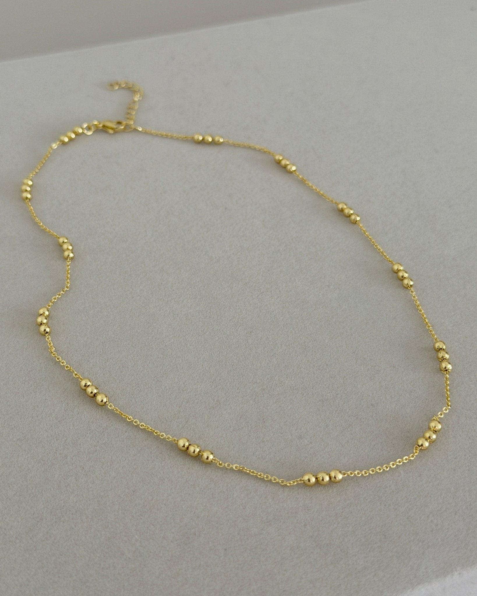 Dainty Beaded Necklace - Necklace | LimaLimón Store - 4