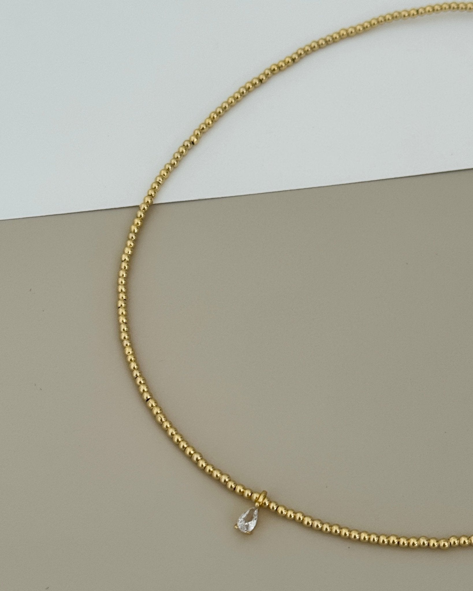 Delicate Choker with Mini Teardrop Charm - Necklace | LimaLimón Store - 1