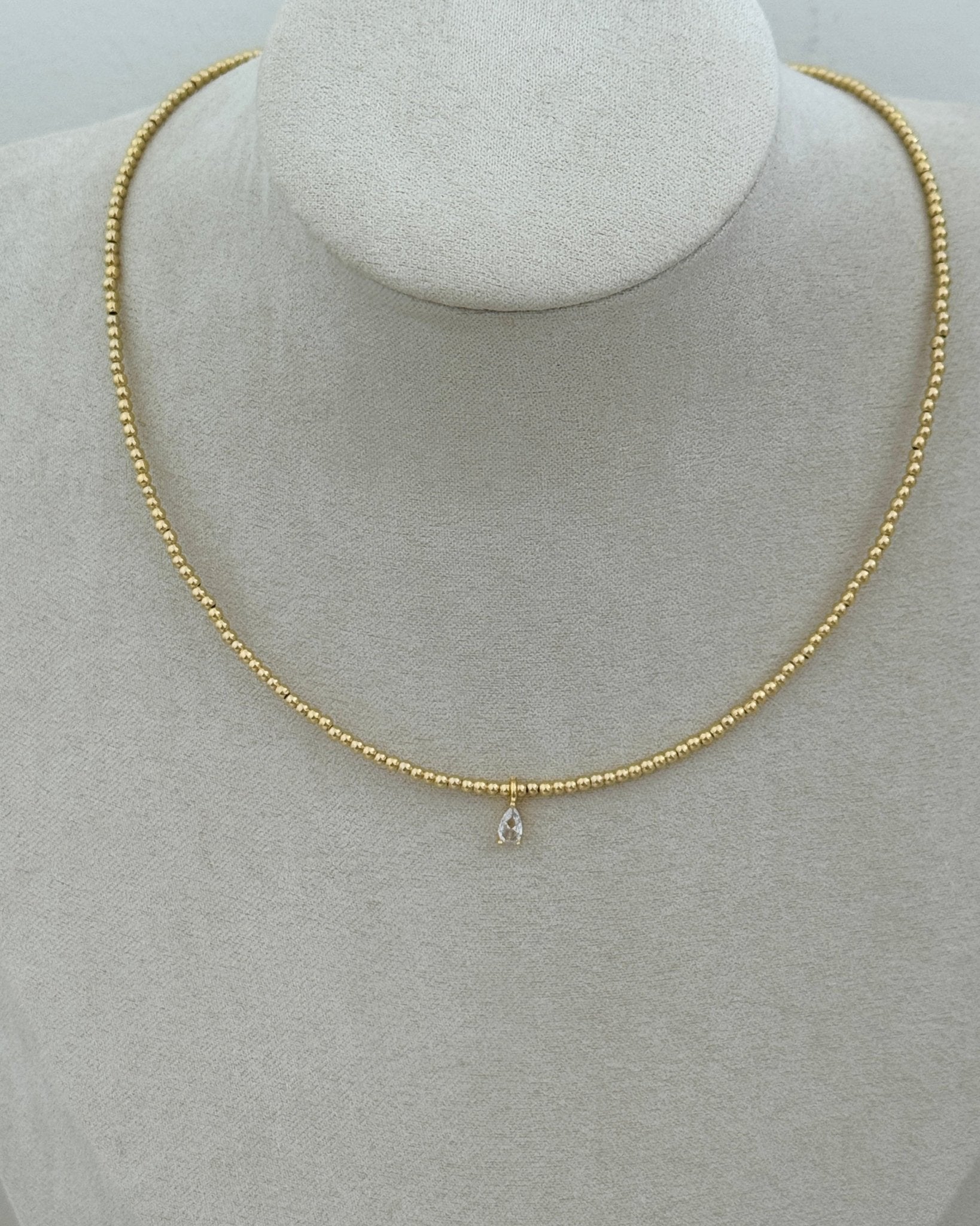 Delicate Choker with Mini Teardrop Charm - Necklace | LimaLimón Store - 2