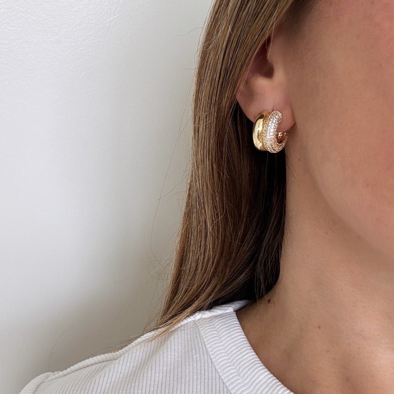 Double Texture Hoop Earrings - Earring | LimaLimón Store - 3
