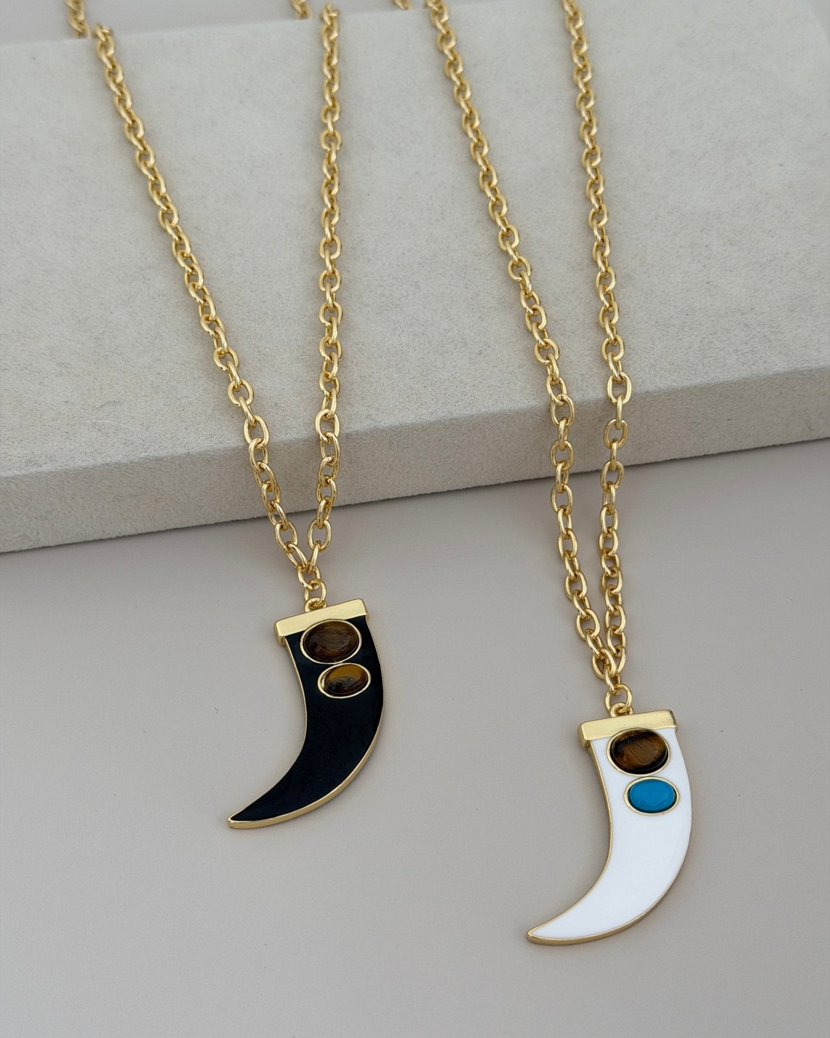 Enamel Talisman Horn Necklace - Necklace | LimaLimón Store - 1