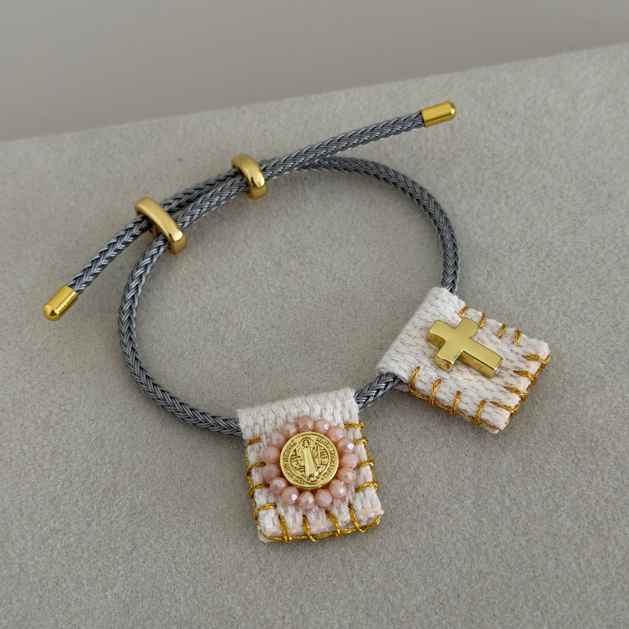 Escapulario Bracelet - bracelet | LimaLimón Store - 3