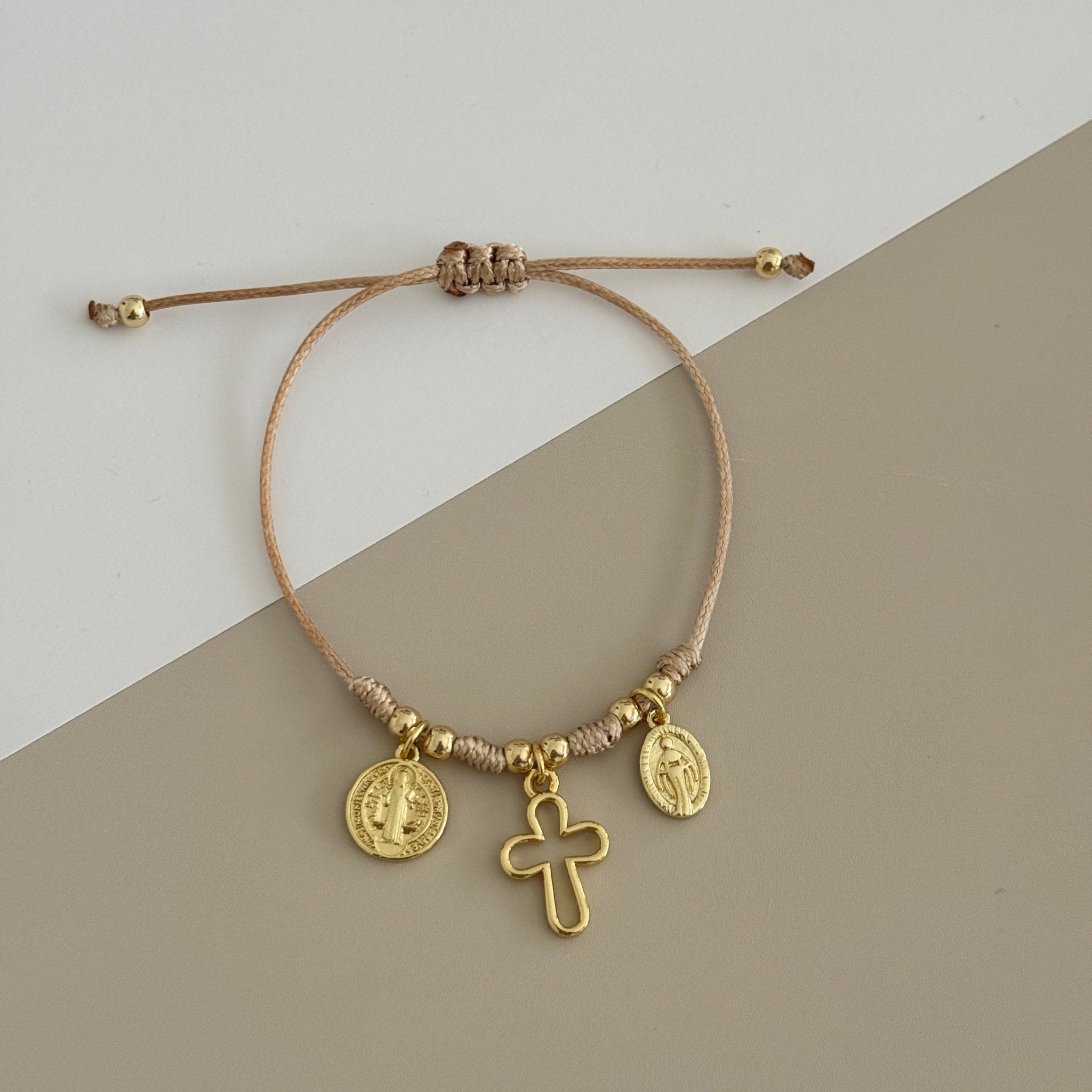 Faith and Blessings Bracelet - Bracelets | LimaLimón Store - 1