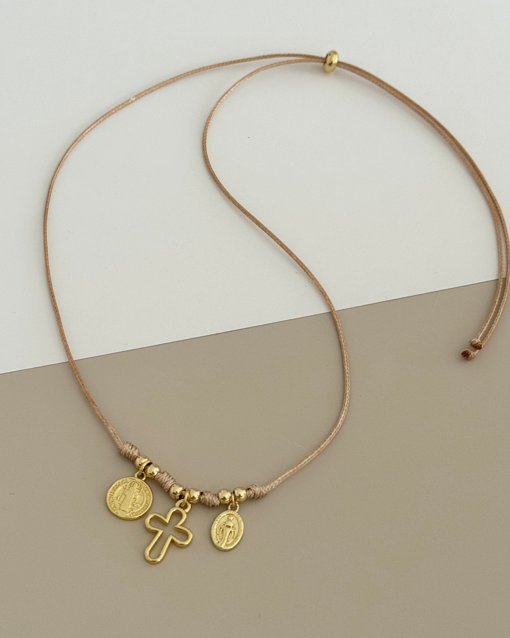 Faith and Blessings Necklace - Necklace | LimaLimón Store - 3