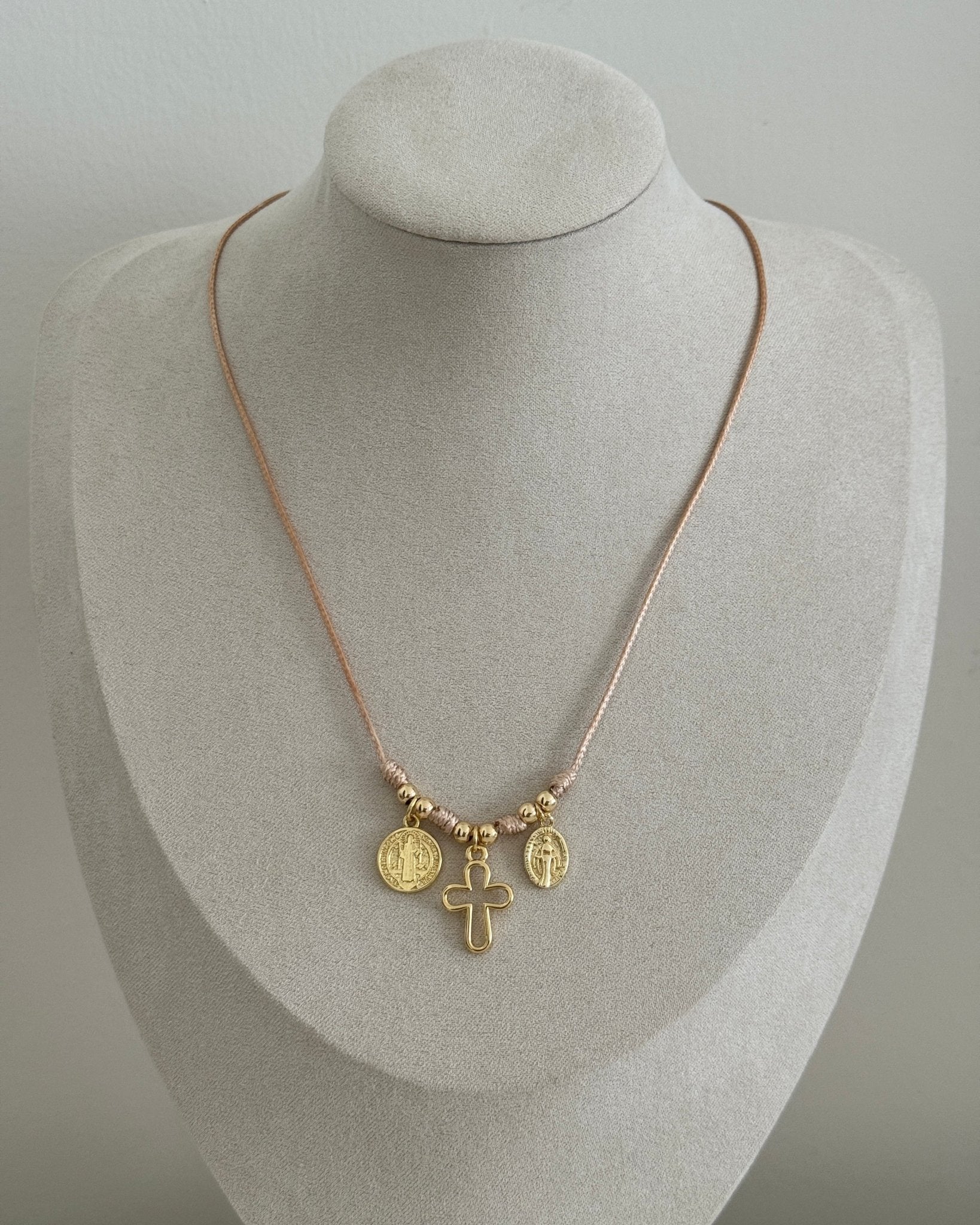 Faith and Blessings Necklace - Necklace | LimaLimón Store - 2