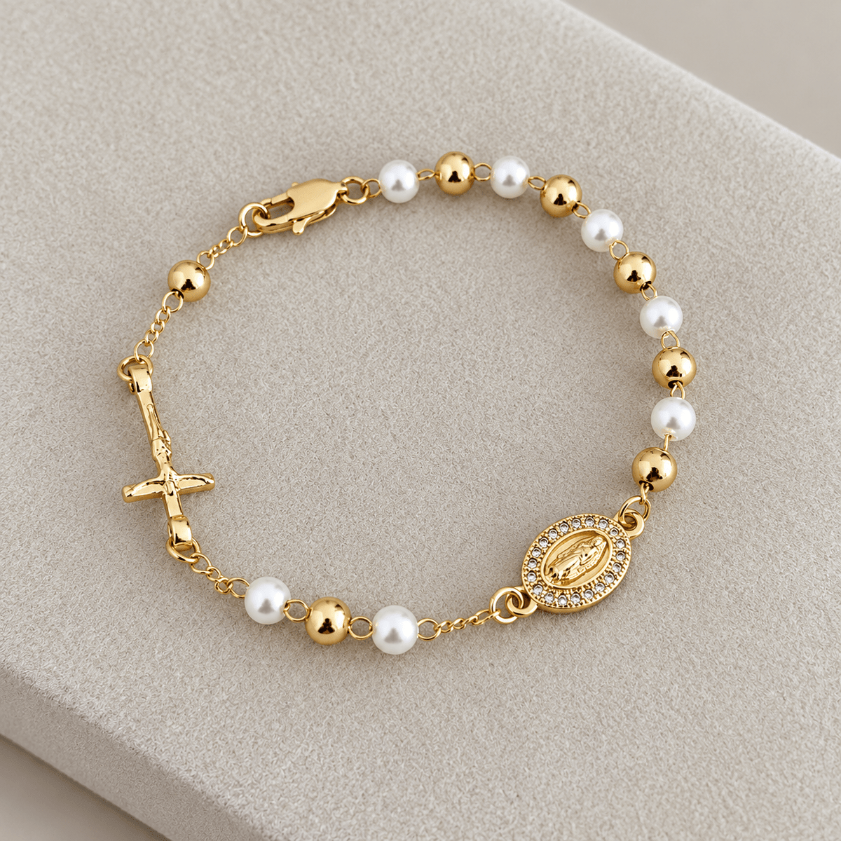 Faith Pearl Rosary Bracelet - Bracelet | LimaLimón Store - 1
