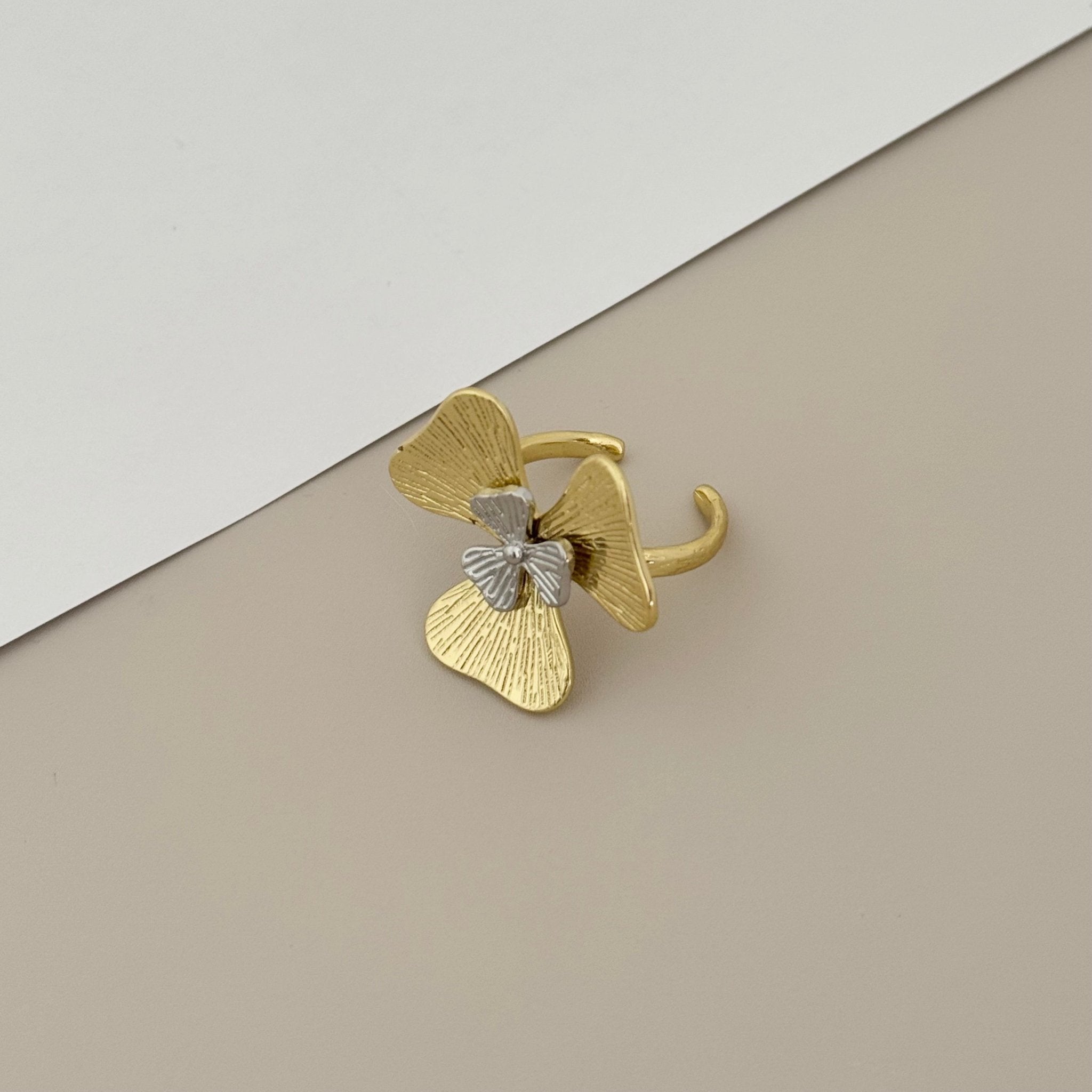 Flower Ring - LimaLimón Store