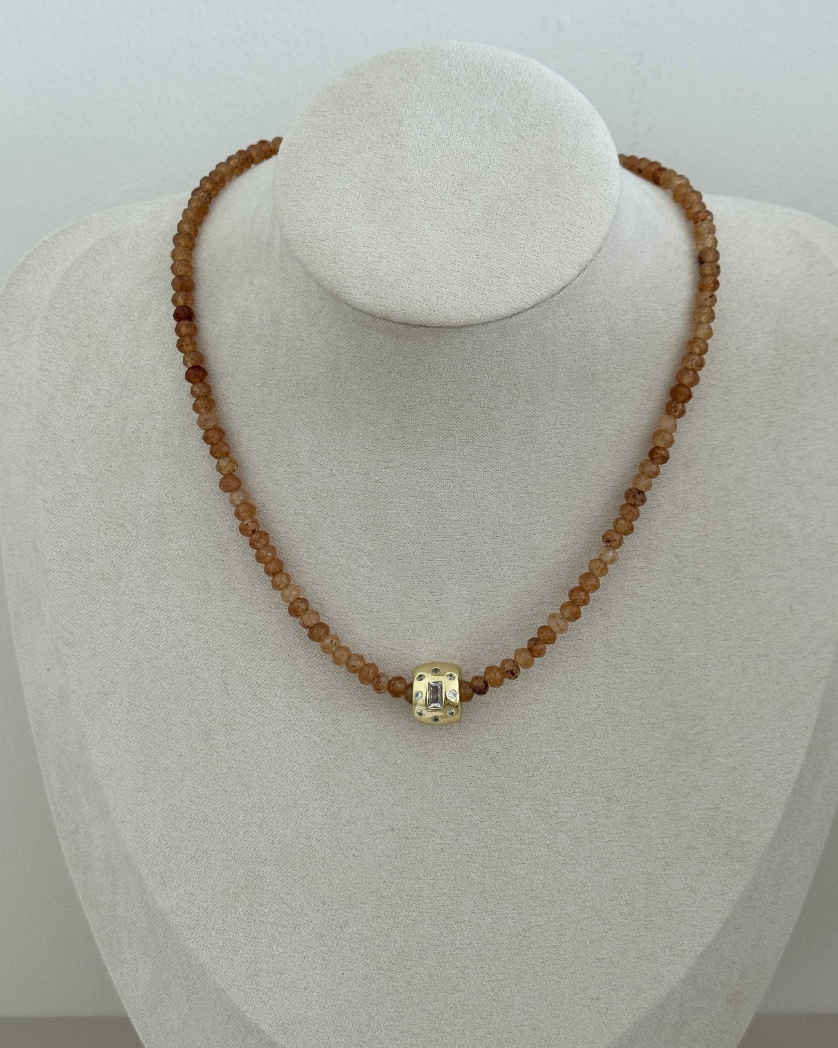 Gemstone Cube Necklace - Necklace | LimaLimón Store - 4