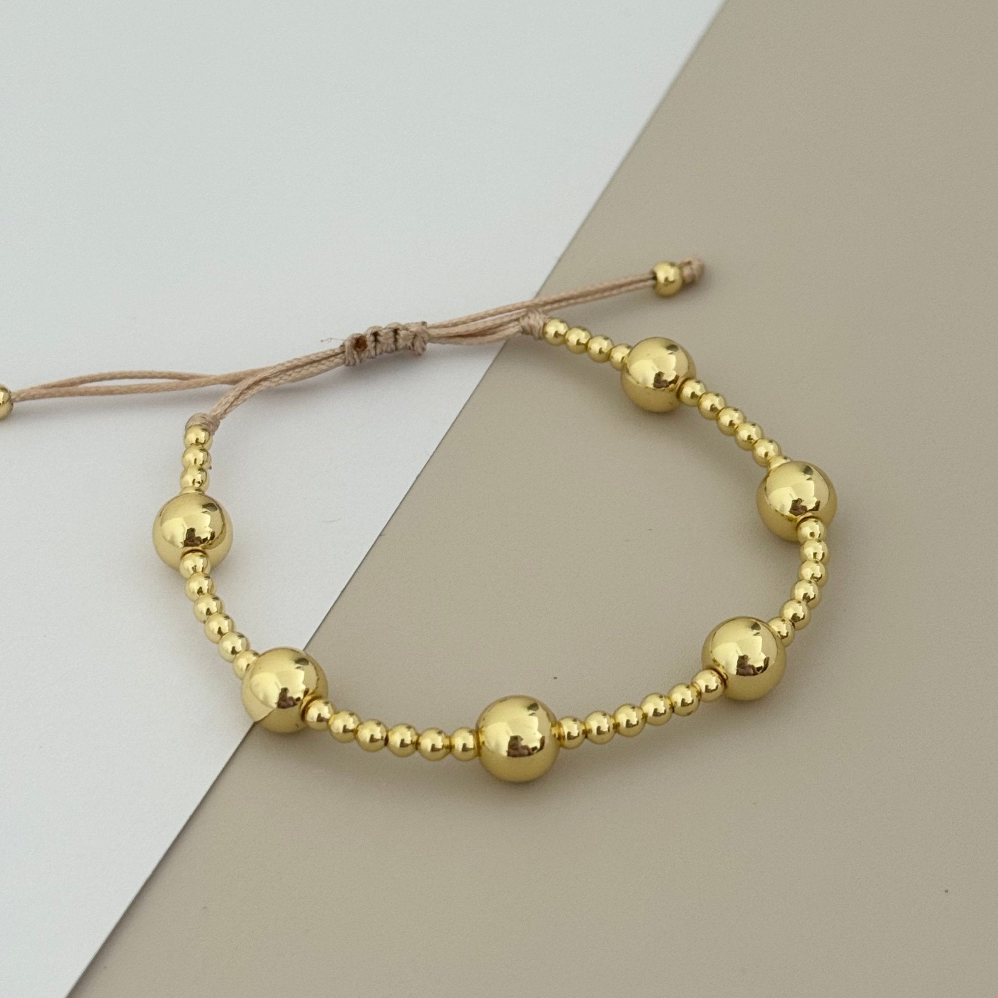 Gold Bead Bracelet - LimaLimón Store