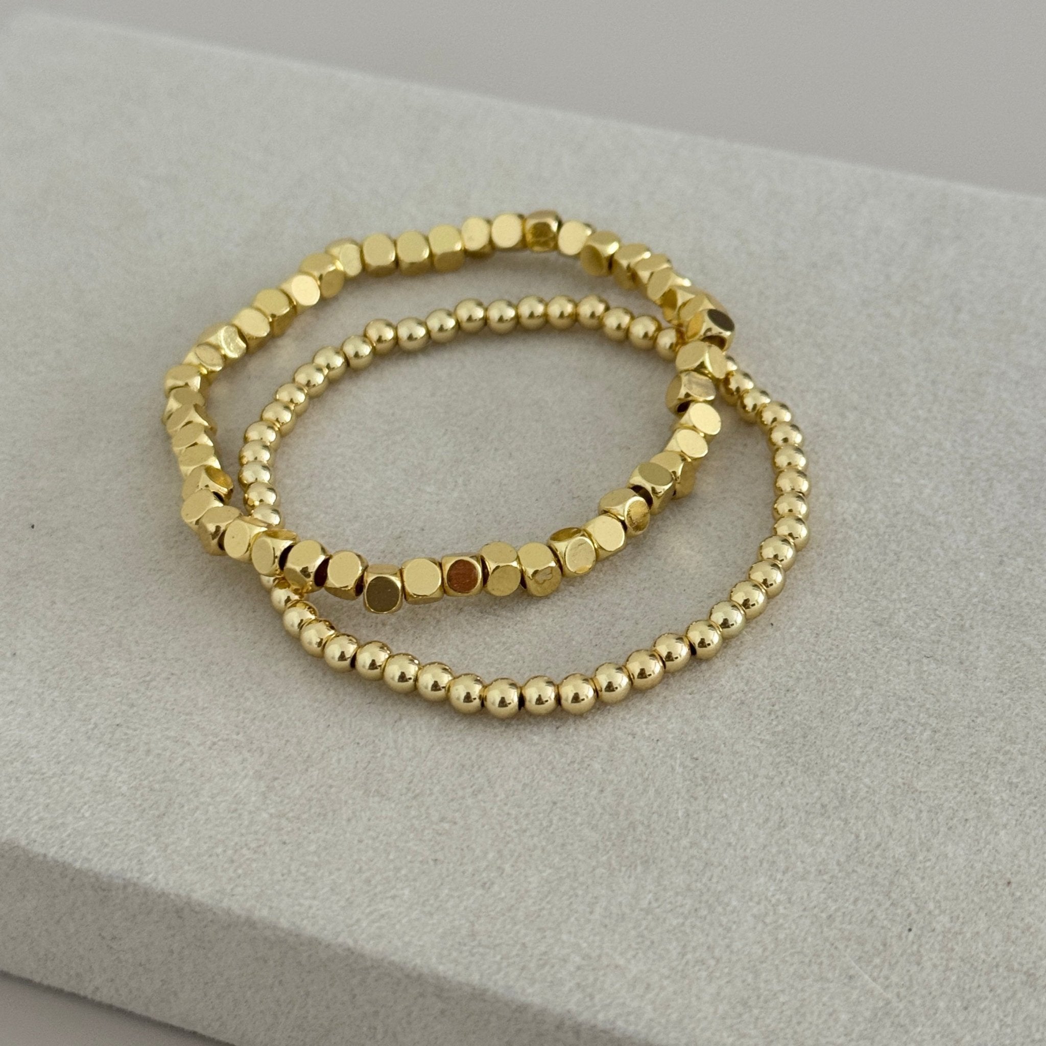Gold Beaded Bracelet Set - Bracelet | LimaLimón Store - 1