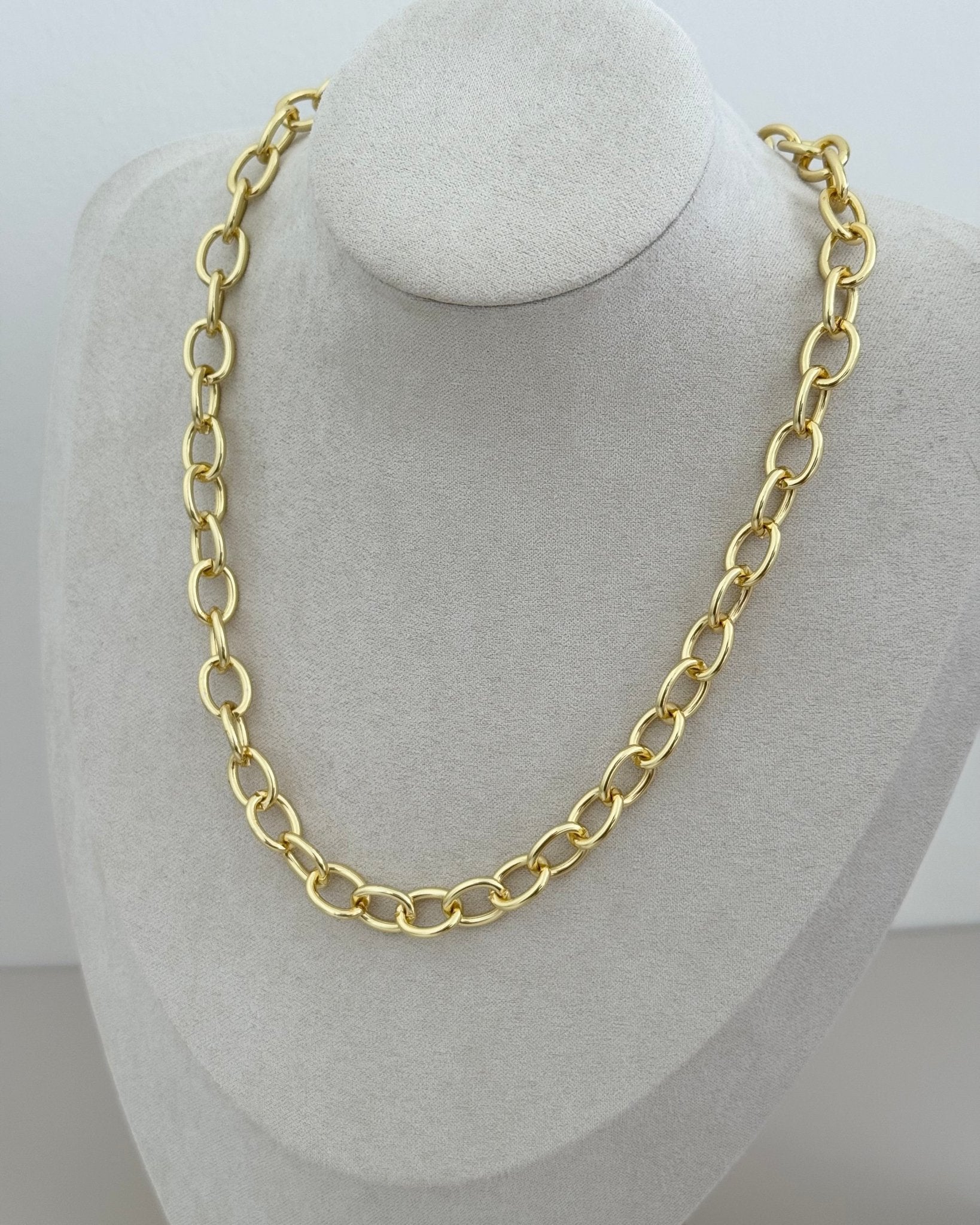 Gold Chain Necklace - LimaLimón Store