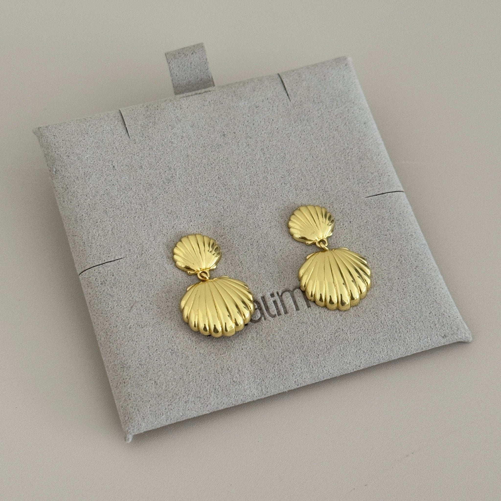 Gold Double Seashell Earrings - Earring | LimaLimón Store - 2