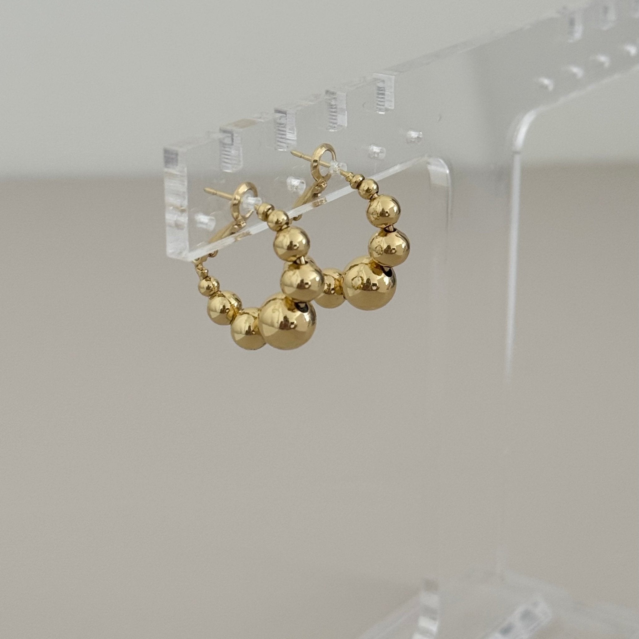 Gold Hoops - LimaLimón Store
