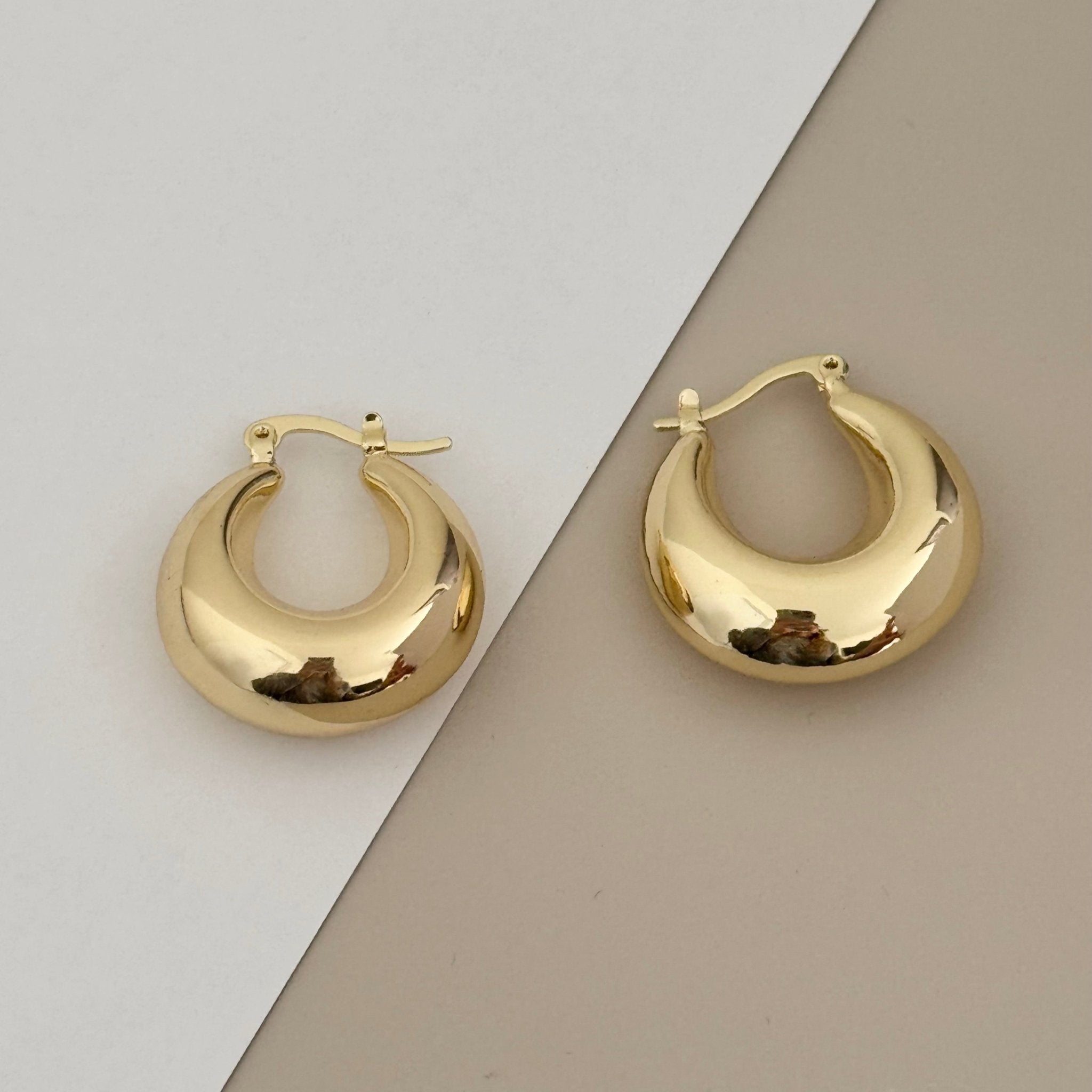 Gold Hoops - LimaLimón Store