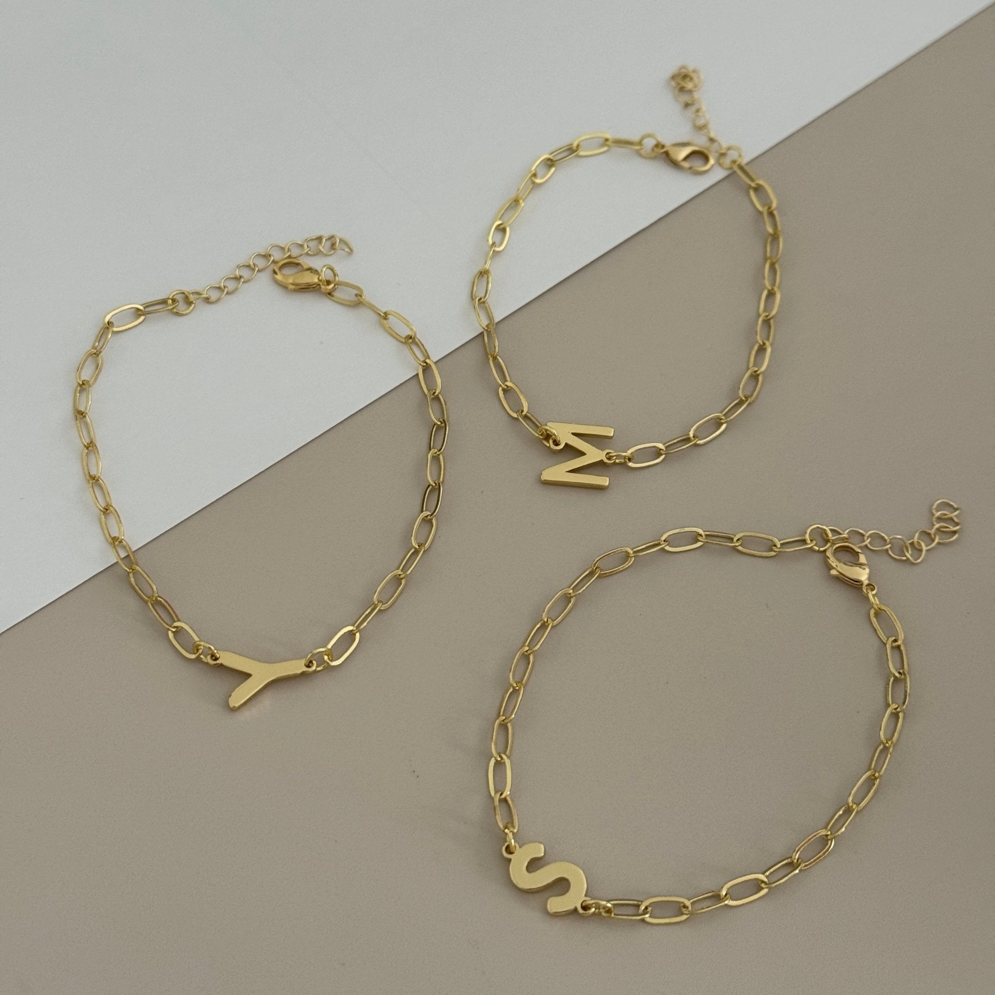 Gold Initial Chain Bracelet - Bracelet | LimaLimón Store - 2