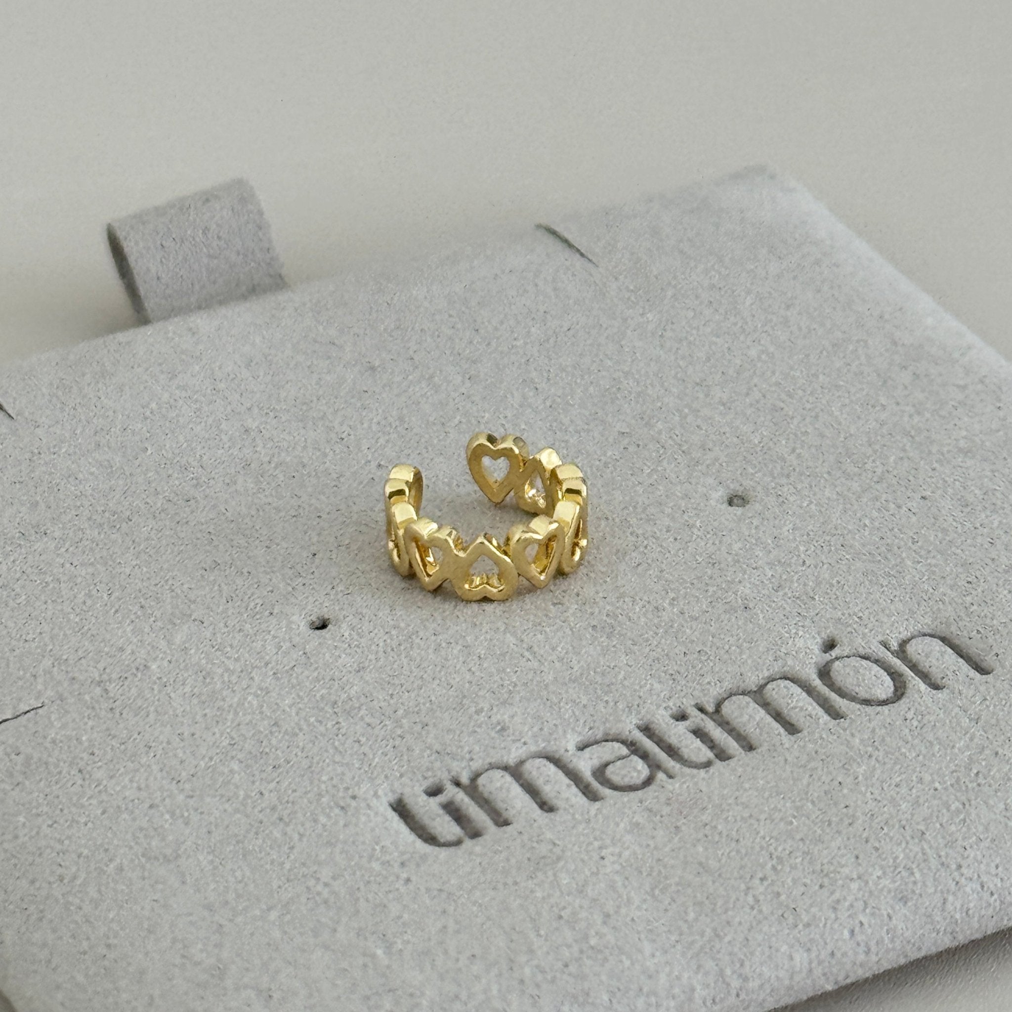 Gold - Plated Open Heart Ear Cuff - Earring | LimaLimón Store - 1