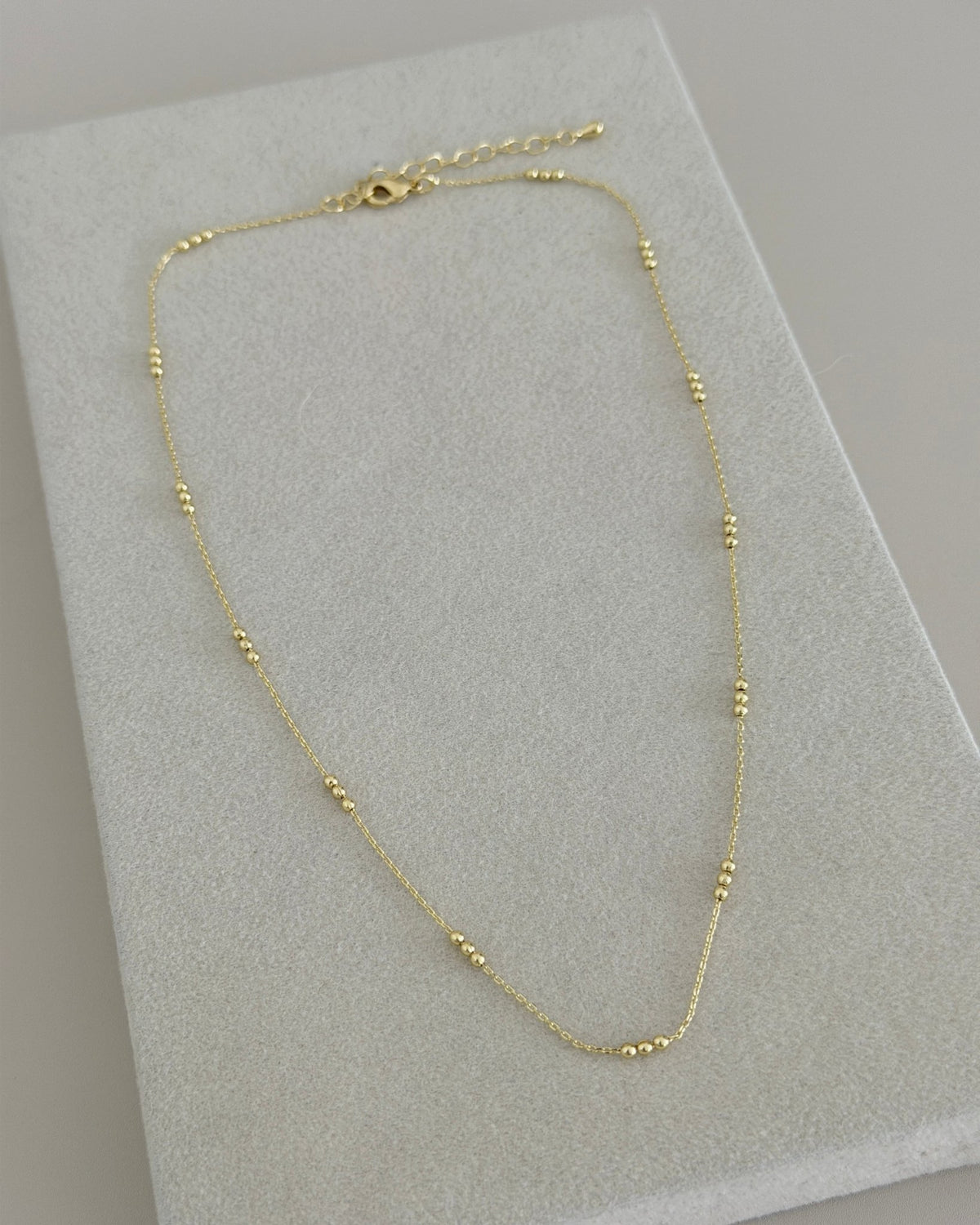 Golden Beads Station Necklace - Necklaces | LimaLimón Store - 1