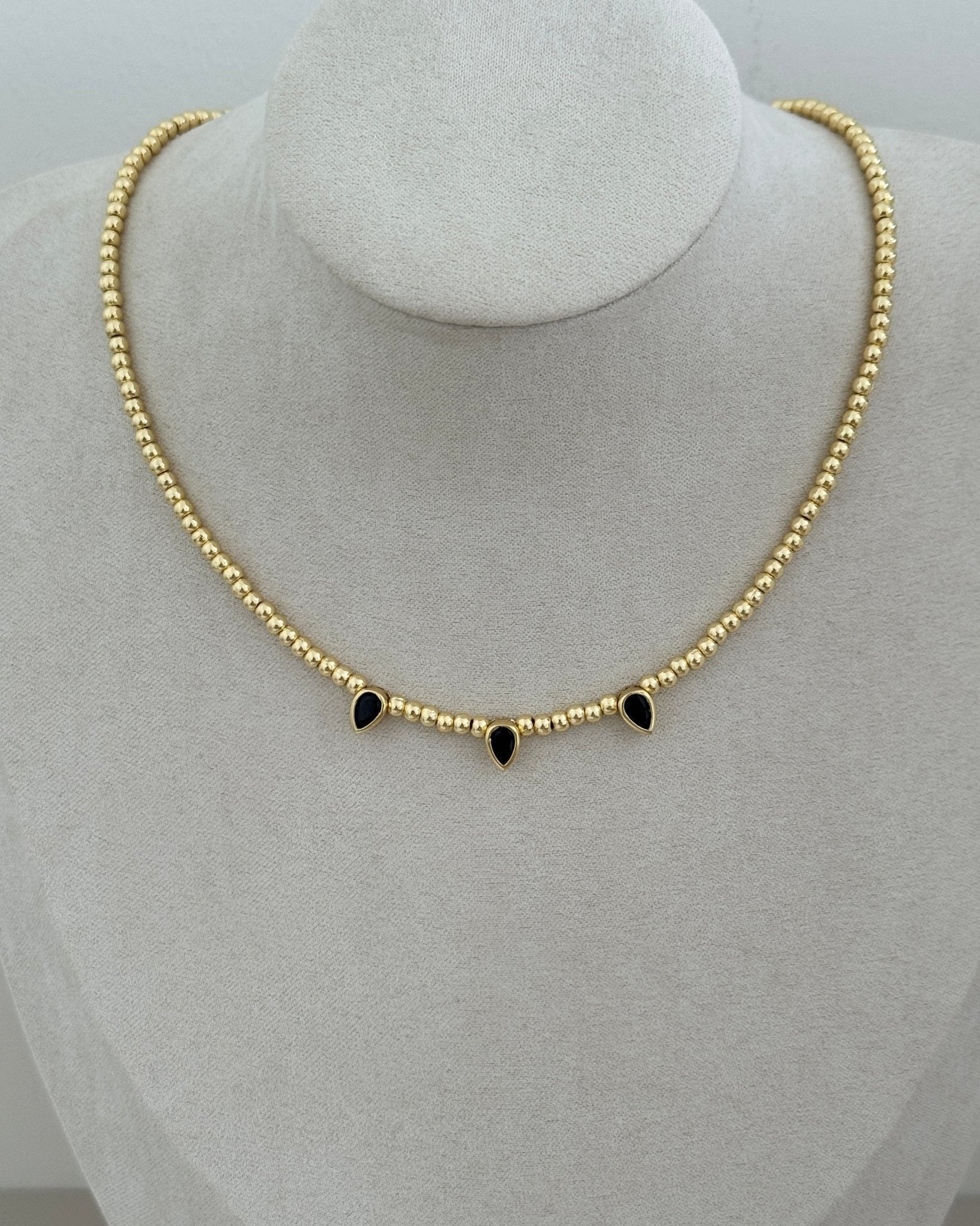 Golden Black Teardrop Charms Necklace - Necklace | LimaLimón Store - 2