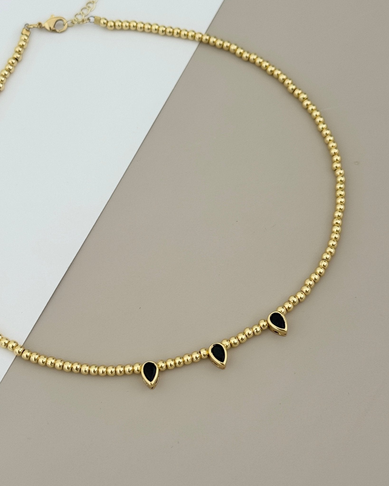 Golden Black Teardrop Charms Necklace - Necklace | LimaLimón Store - 5