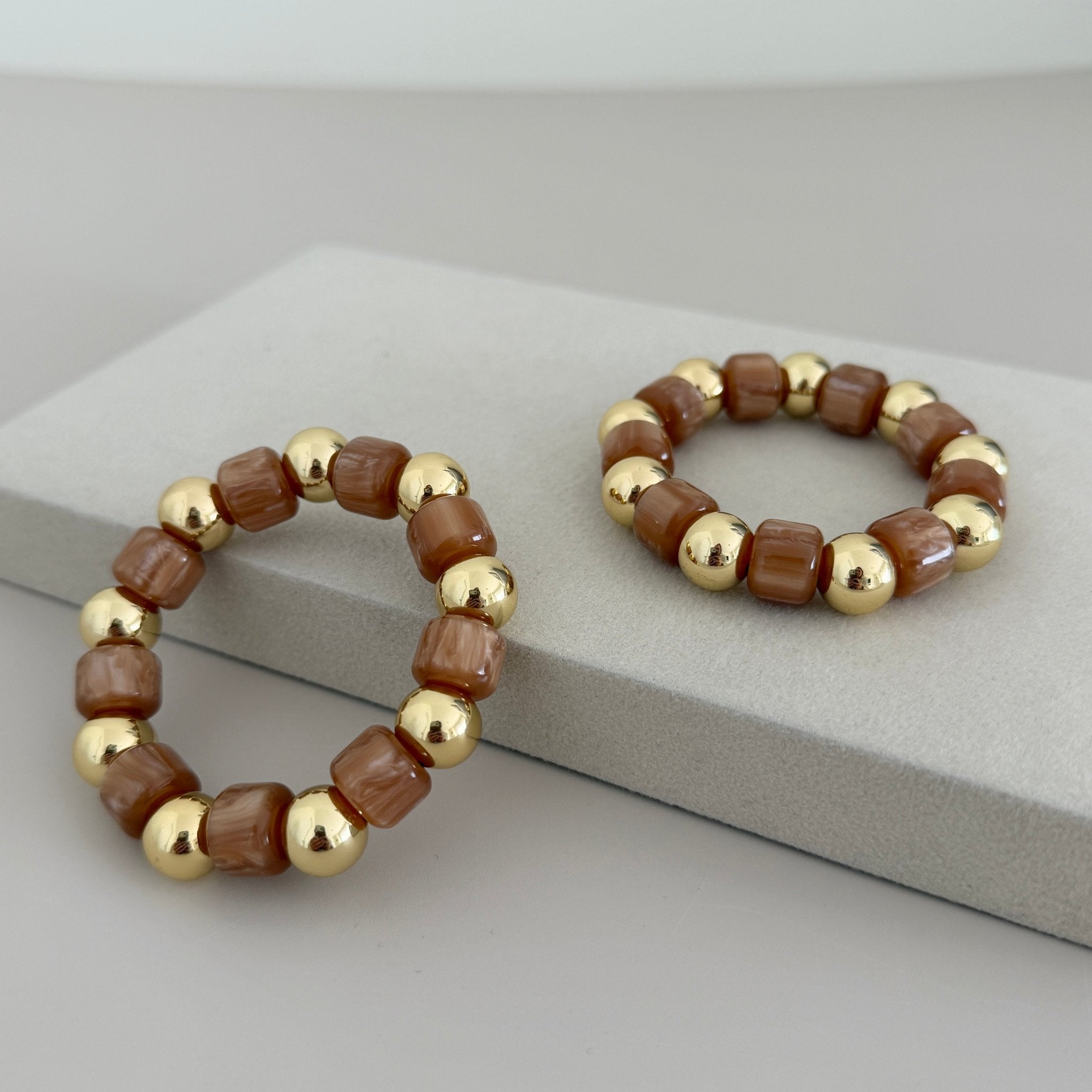 Golden Cocoa Bead Bracelet - Bracelets | LimaLimón Store - 4