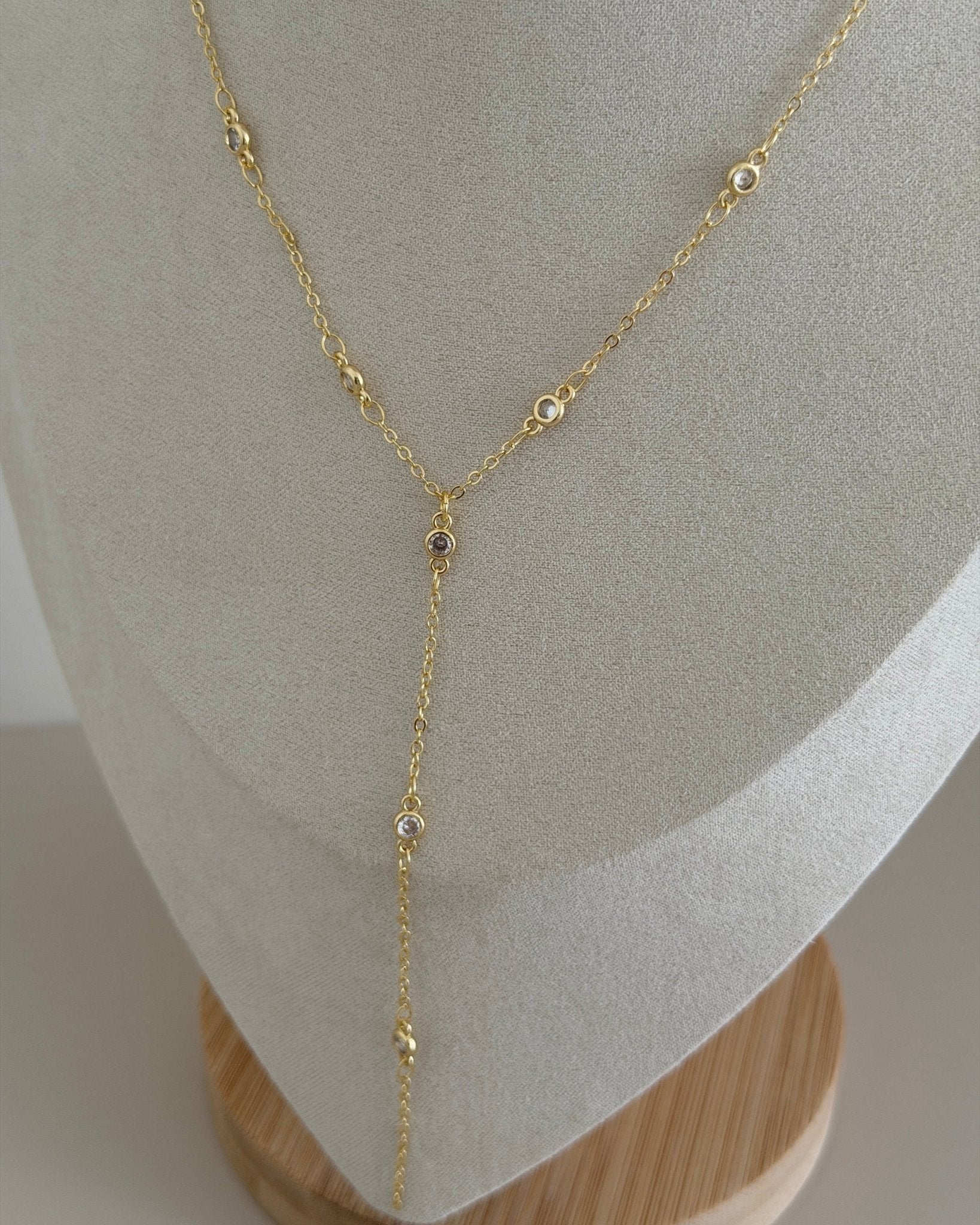 Golden Drop Y Necklace - Necklaces | LimaLimón Store - 3